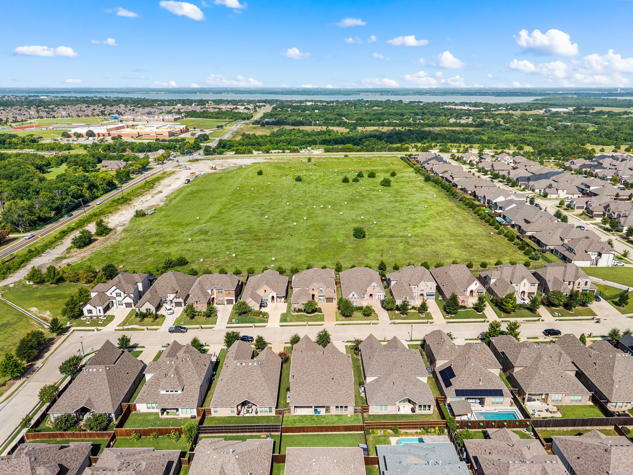 3318 Ridgecross Drive