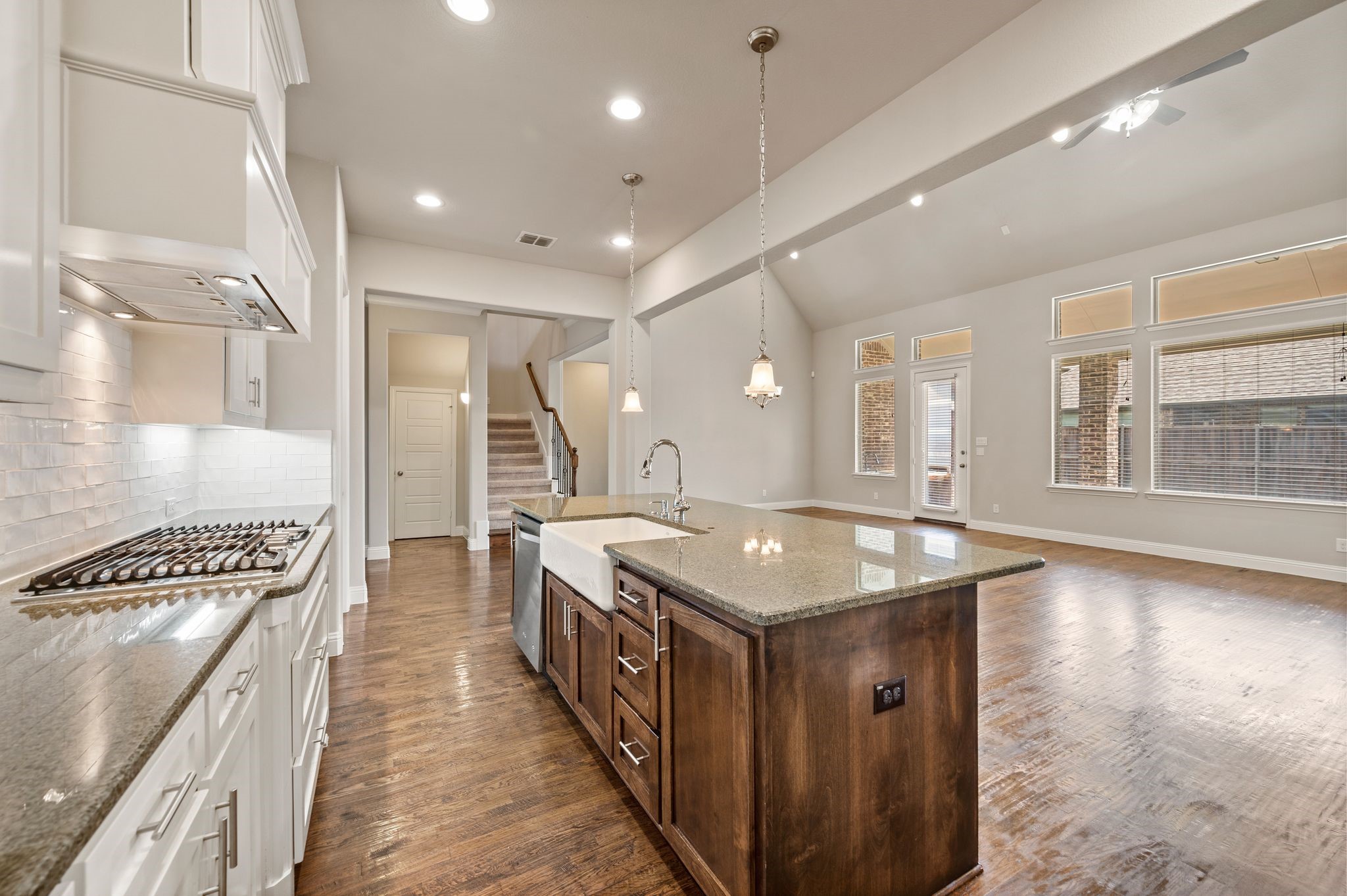 3318 Ridgecross Drive