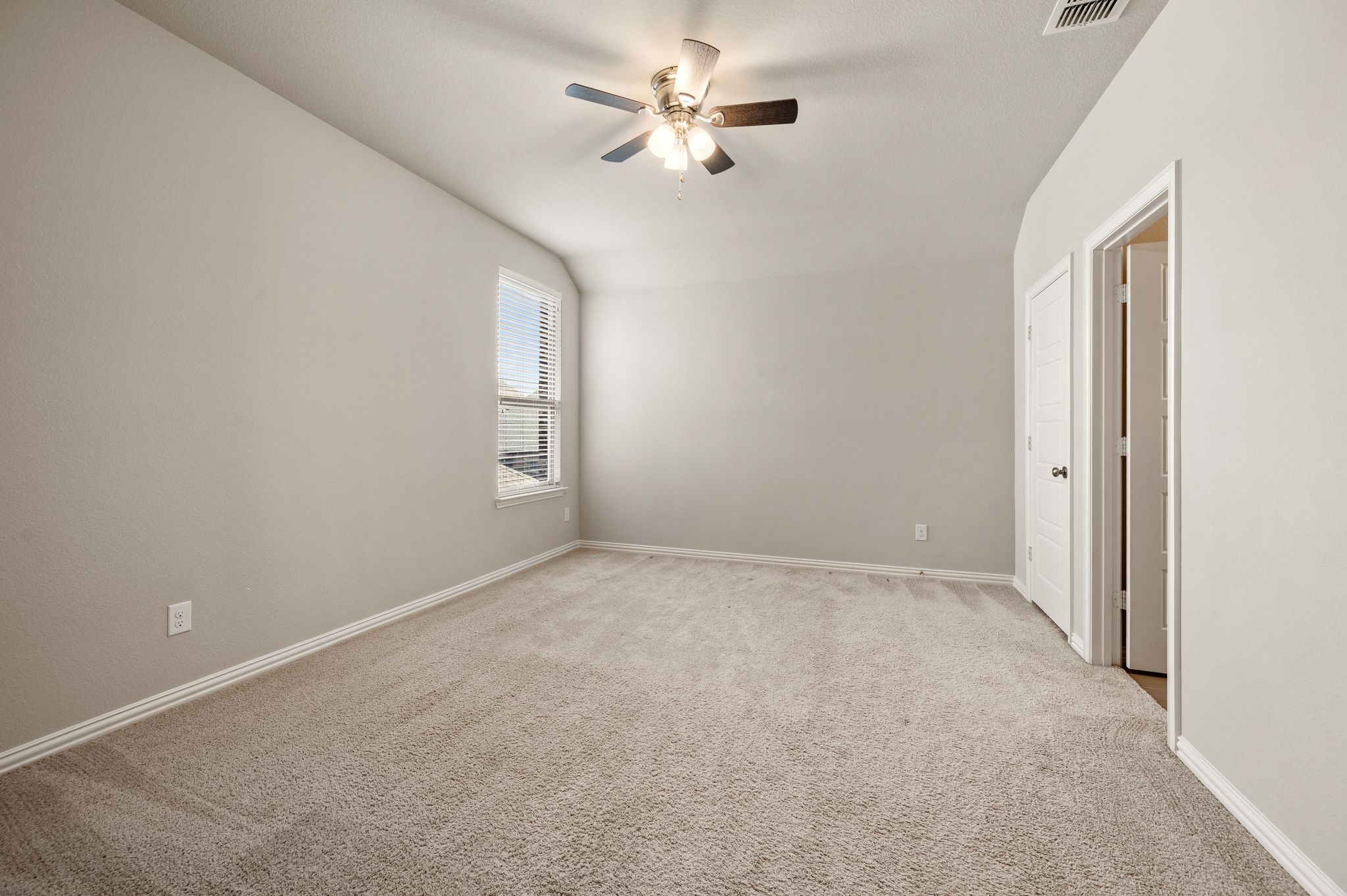 3318 Ridgecross Drive