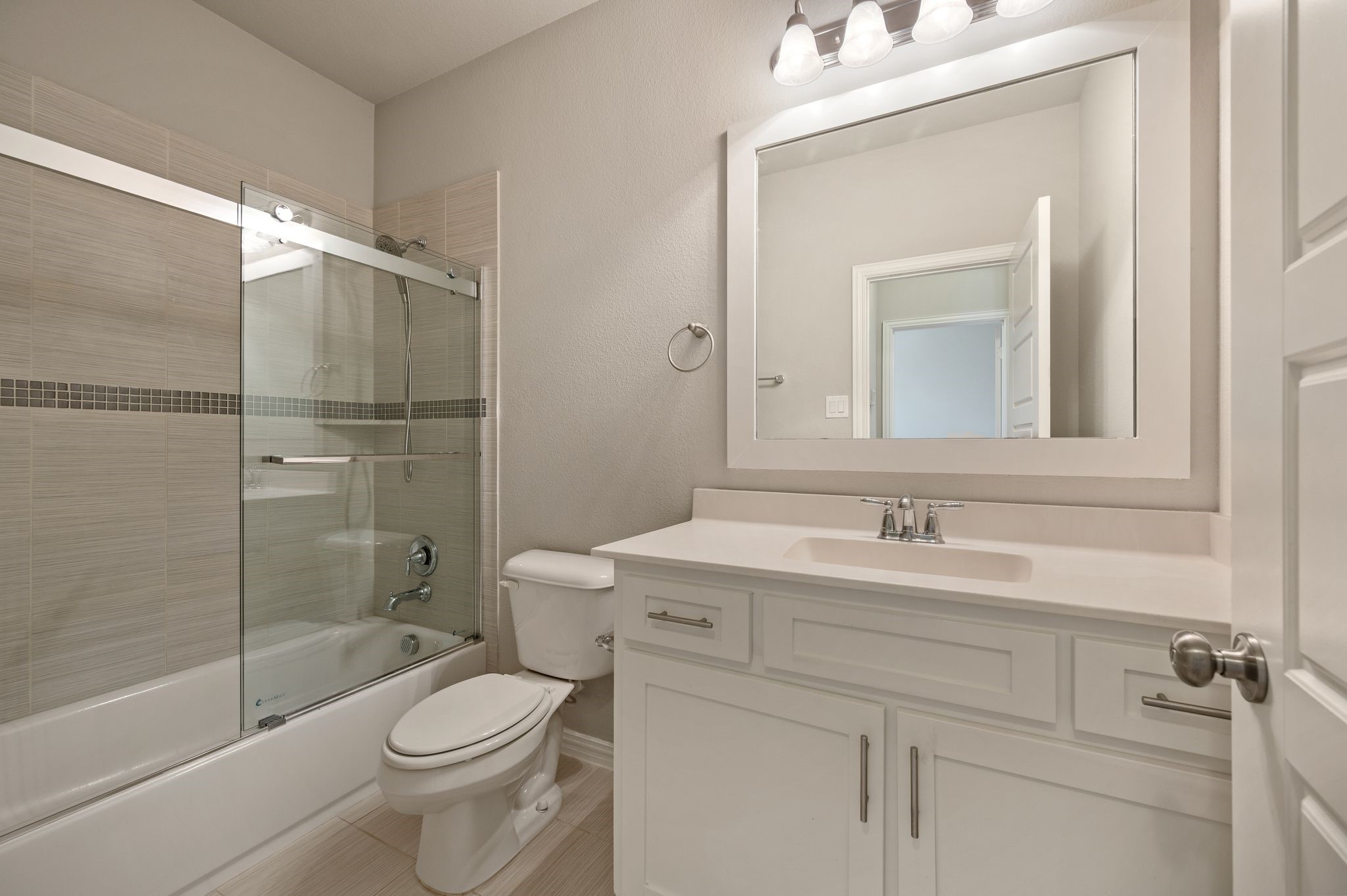 3318 Ridgecross Drive