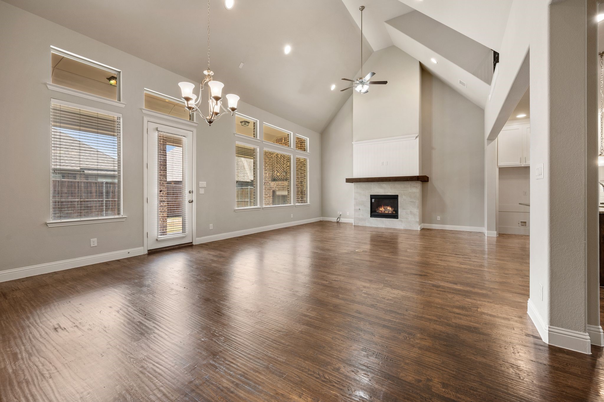 3318 Ridgecross Drive