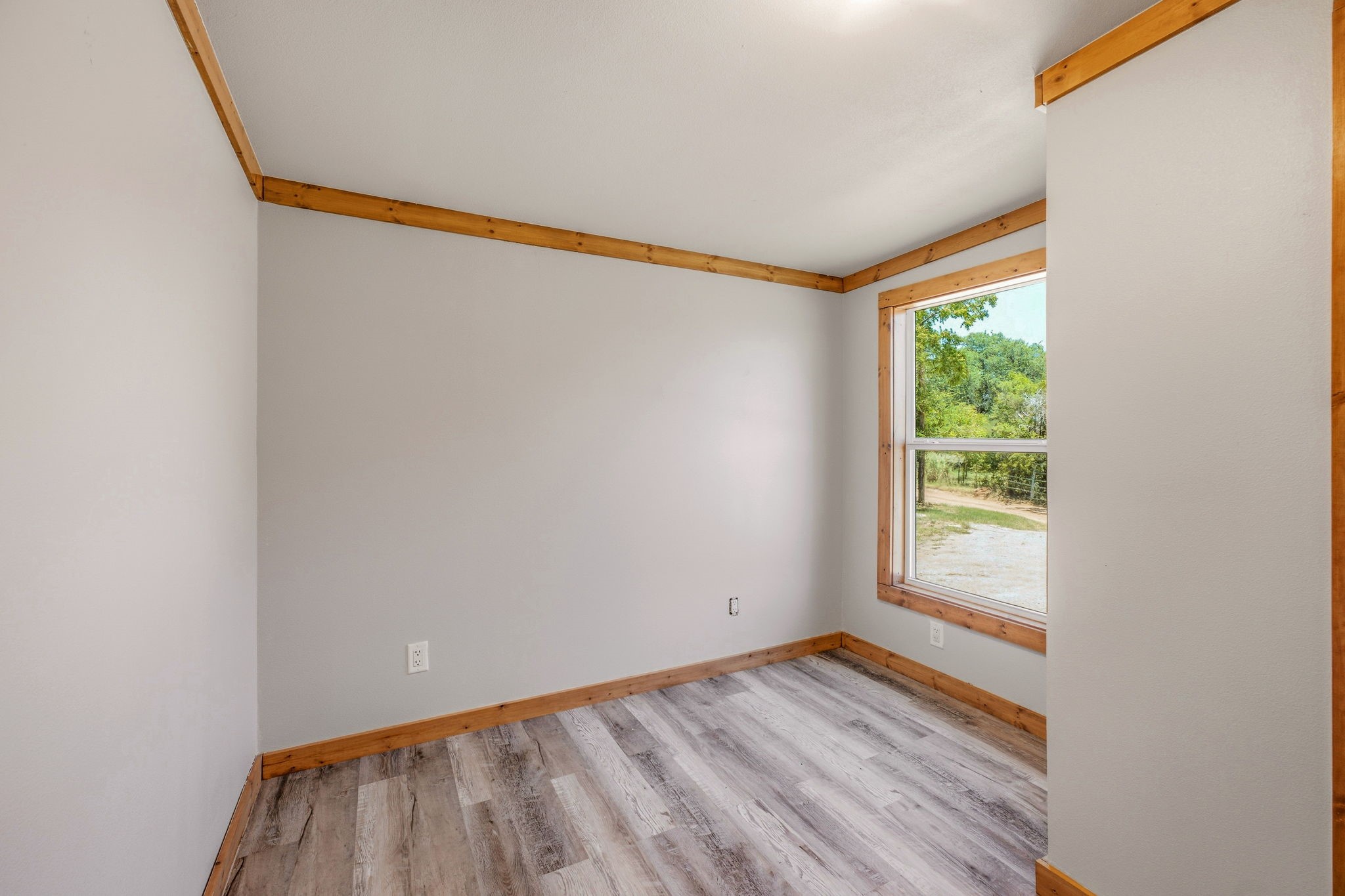 570 Armadillo Court