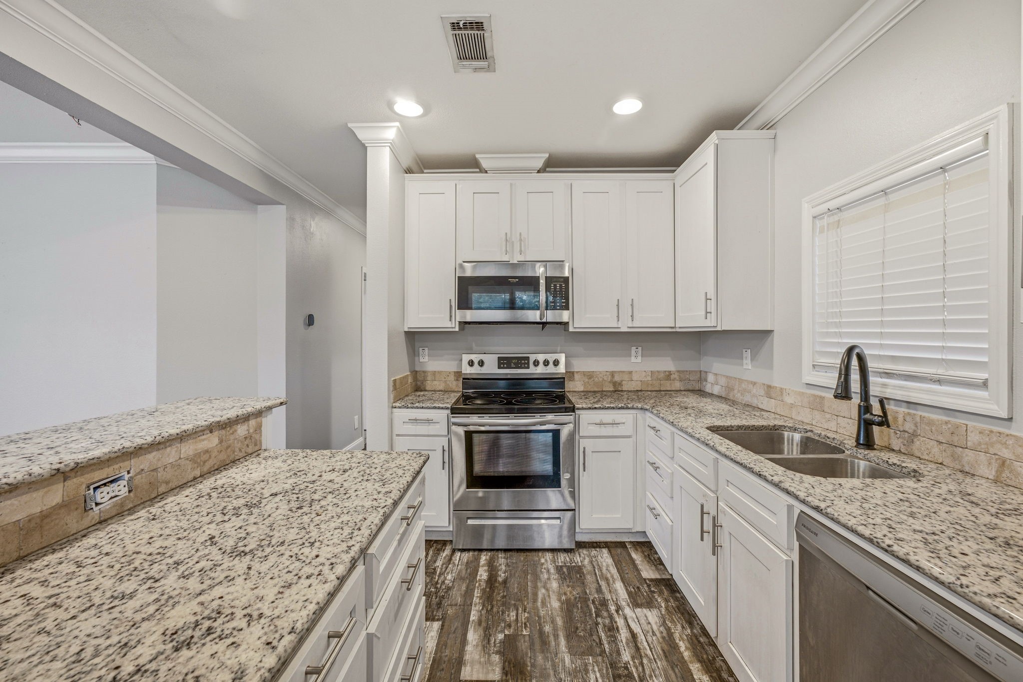 570 Armadillo Court