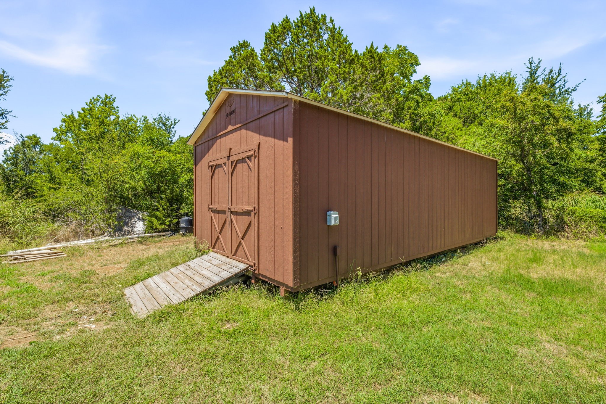 570 Armadillo Court
