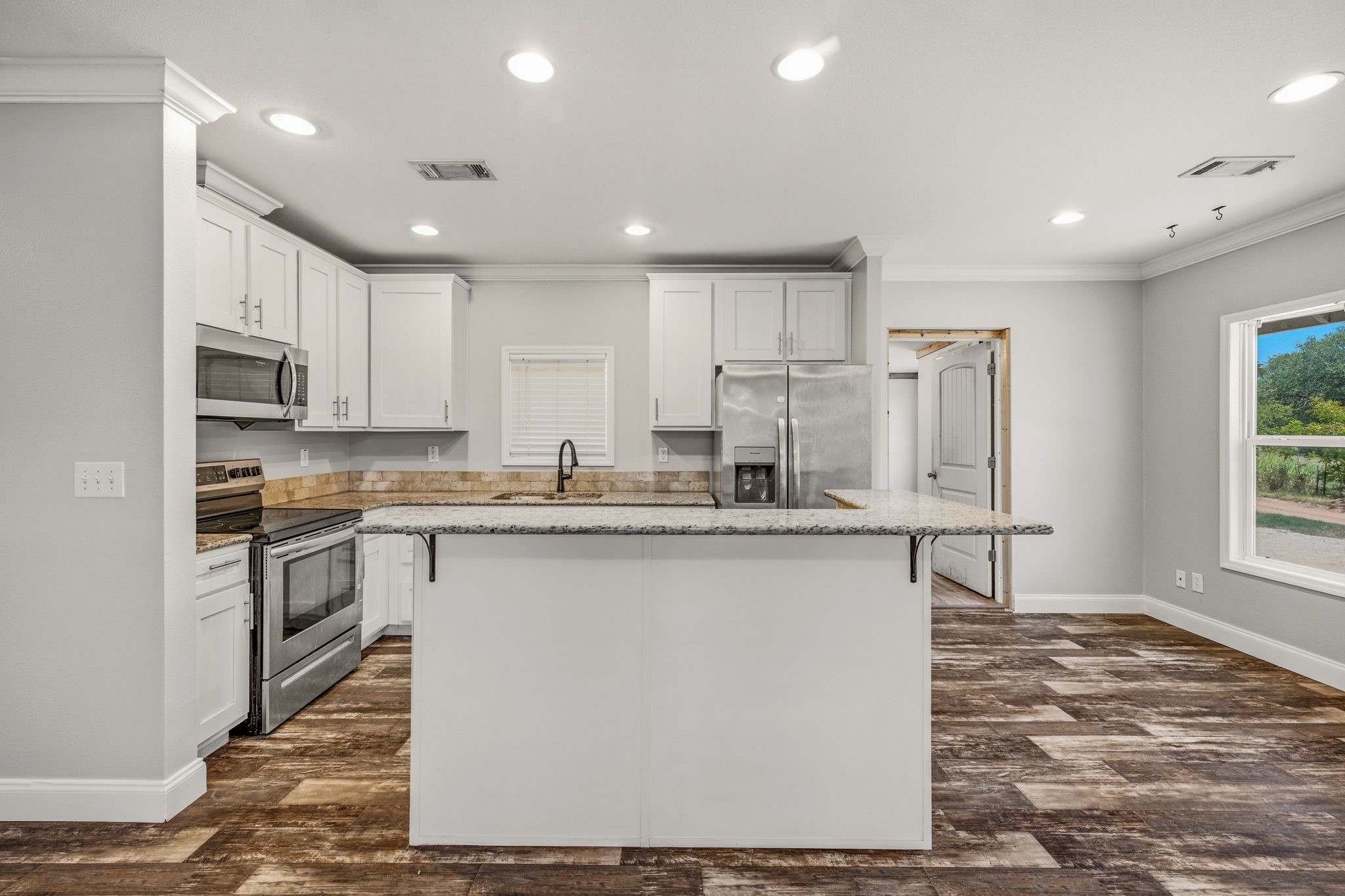570 Armadillo Court