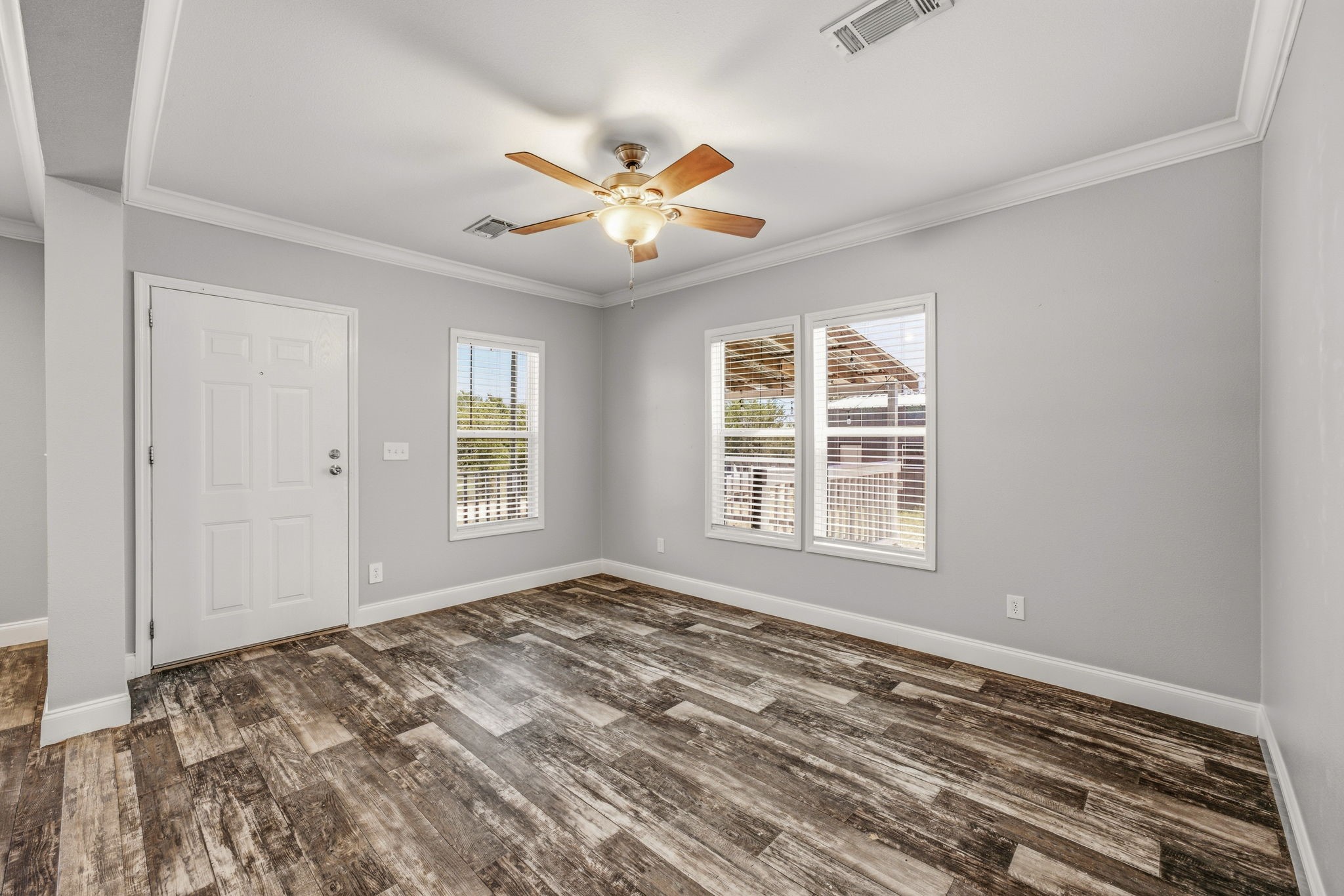 570 Armadillo Court