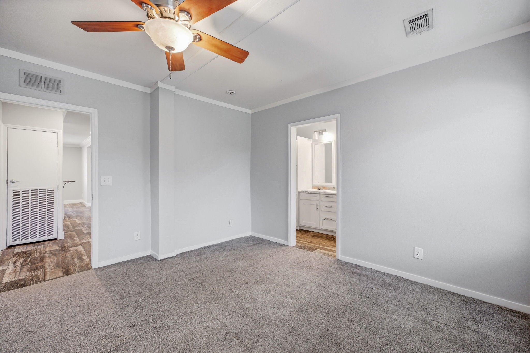 570 Armadillo Court