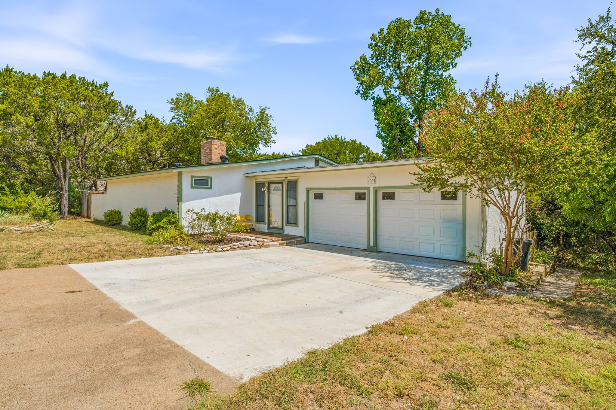1005 Spanish Trail Drive
