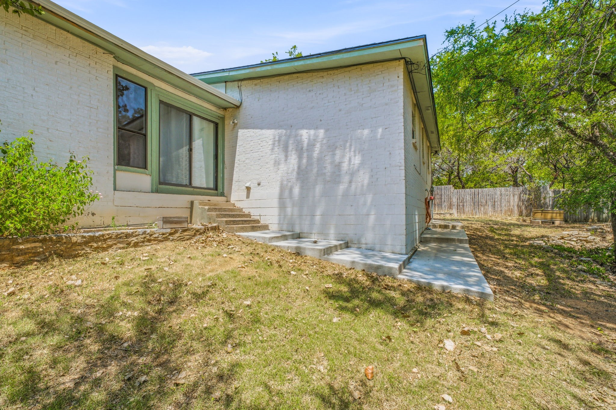 1005 Spanish Trail Drive