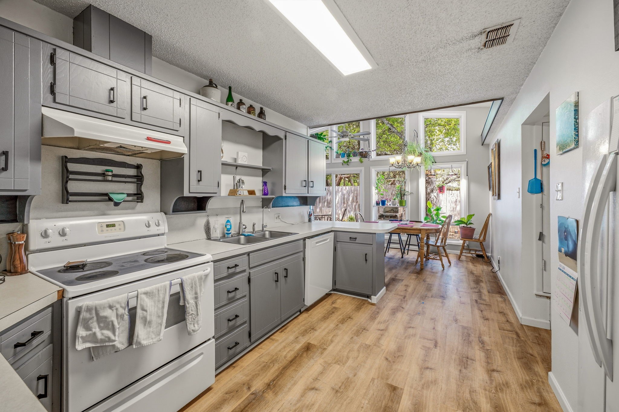1005 Spanish Trail Drive