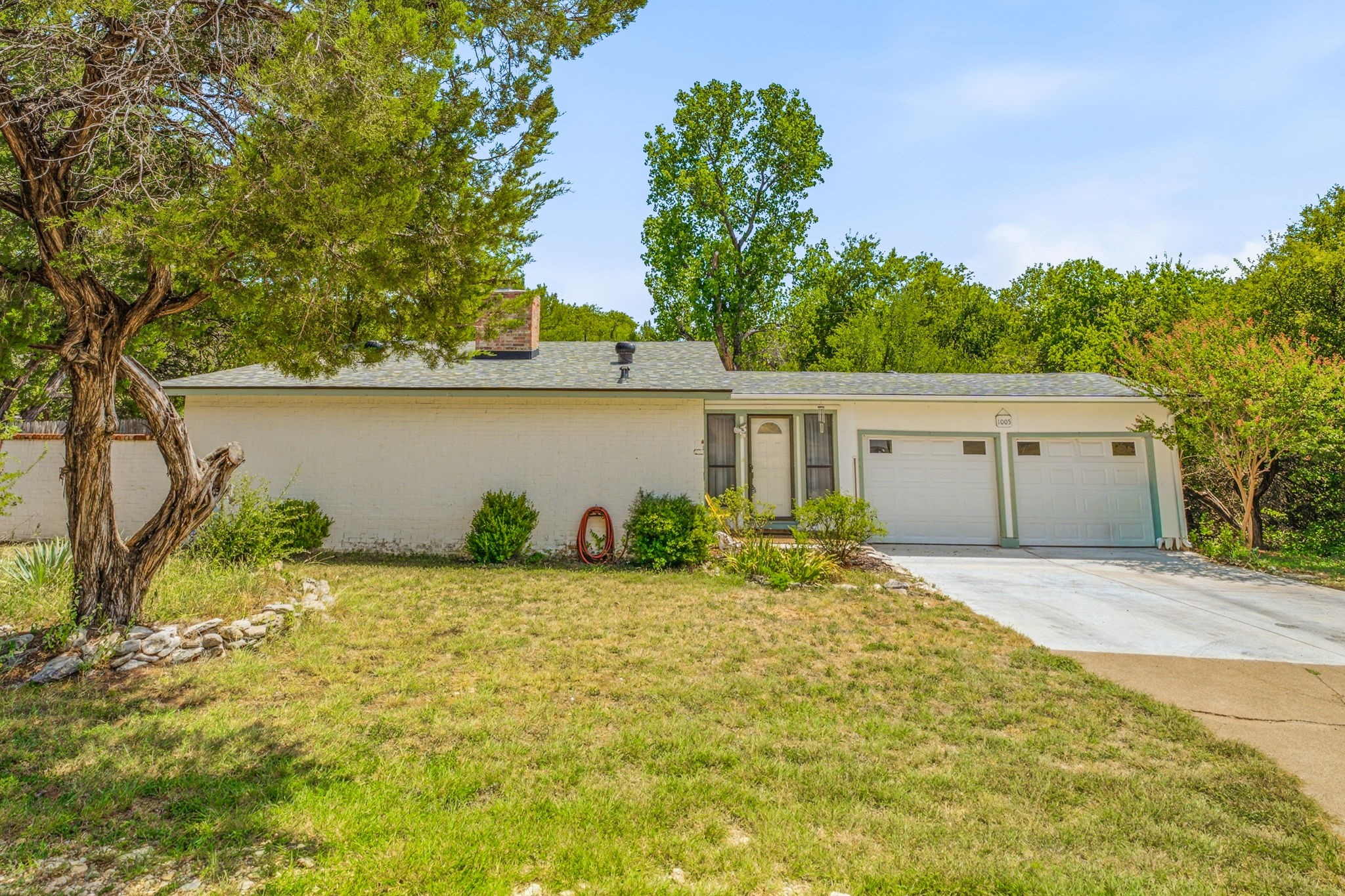 1005 Spanish Trail Drive