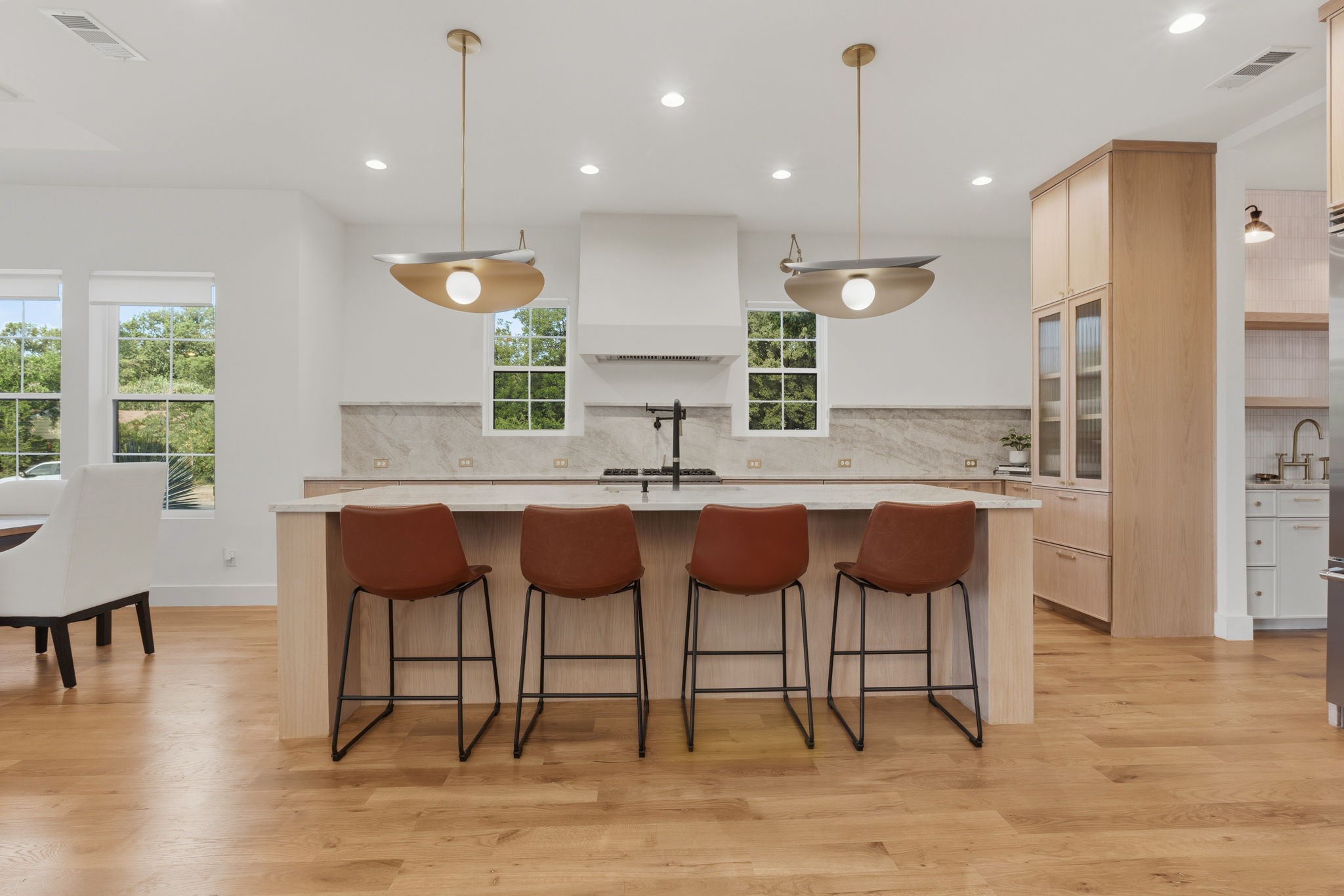 3860 Walnut Hill Lane