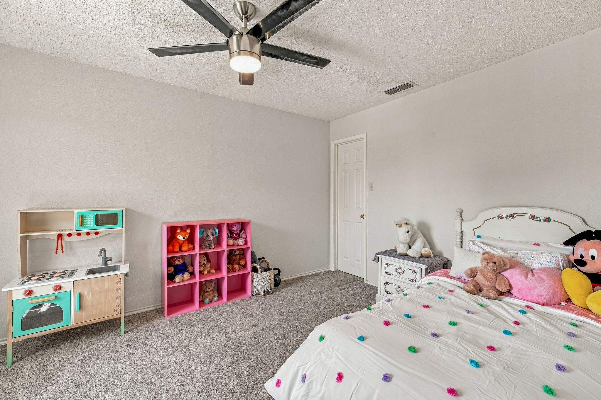 6913 Chaco Trail