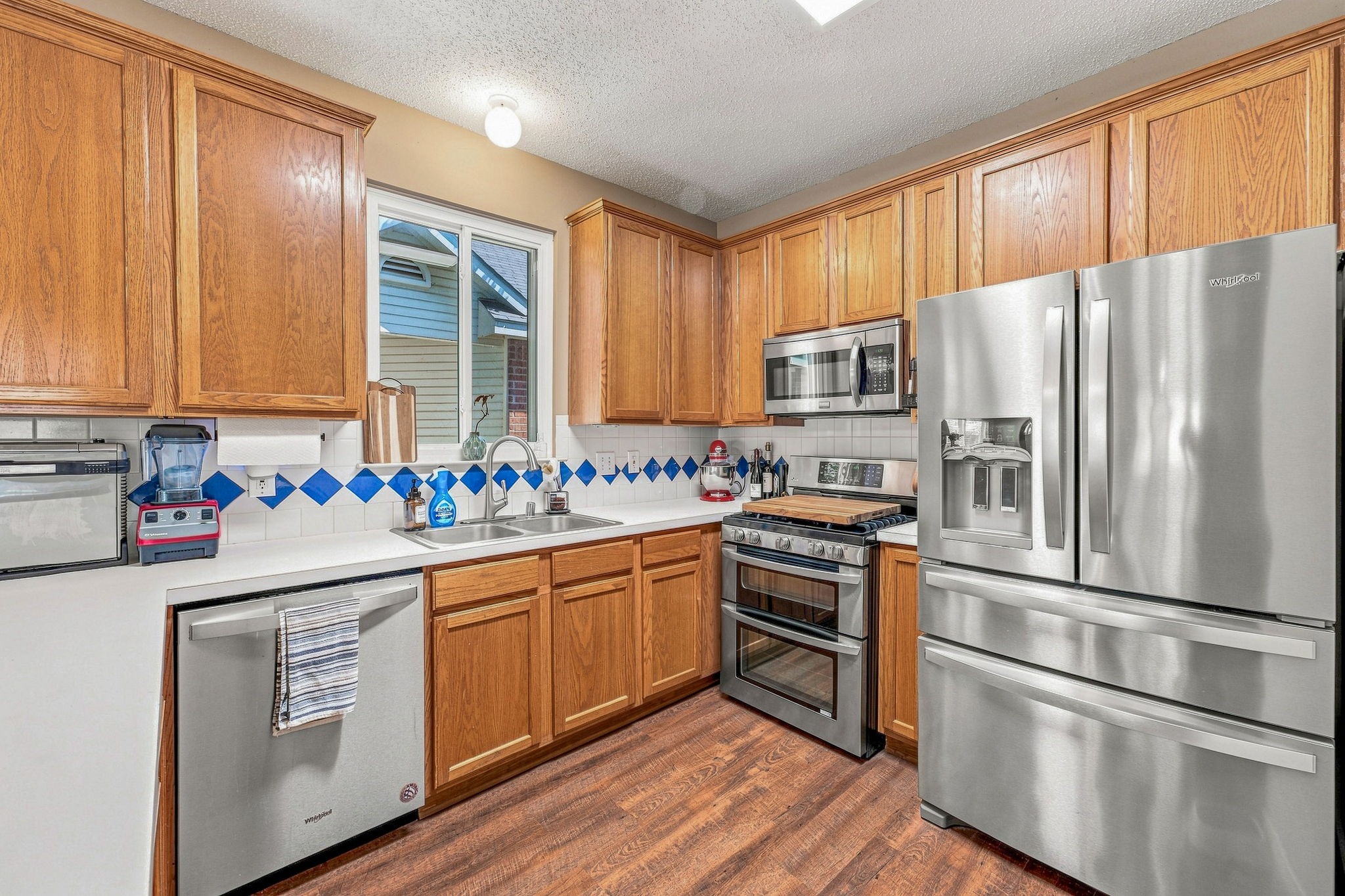 6913 Chaco Trail