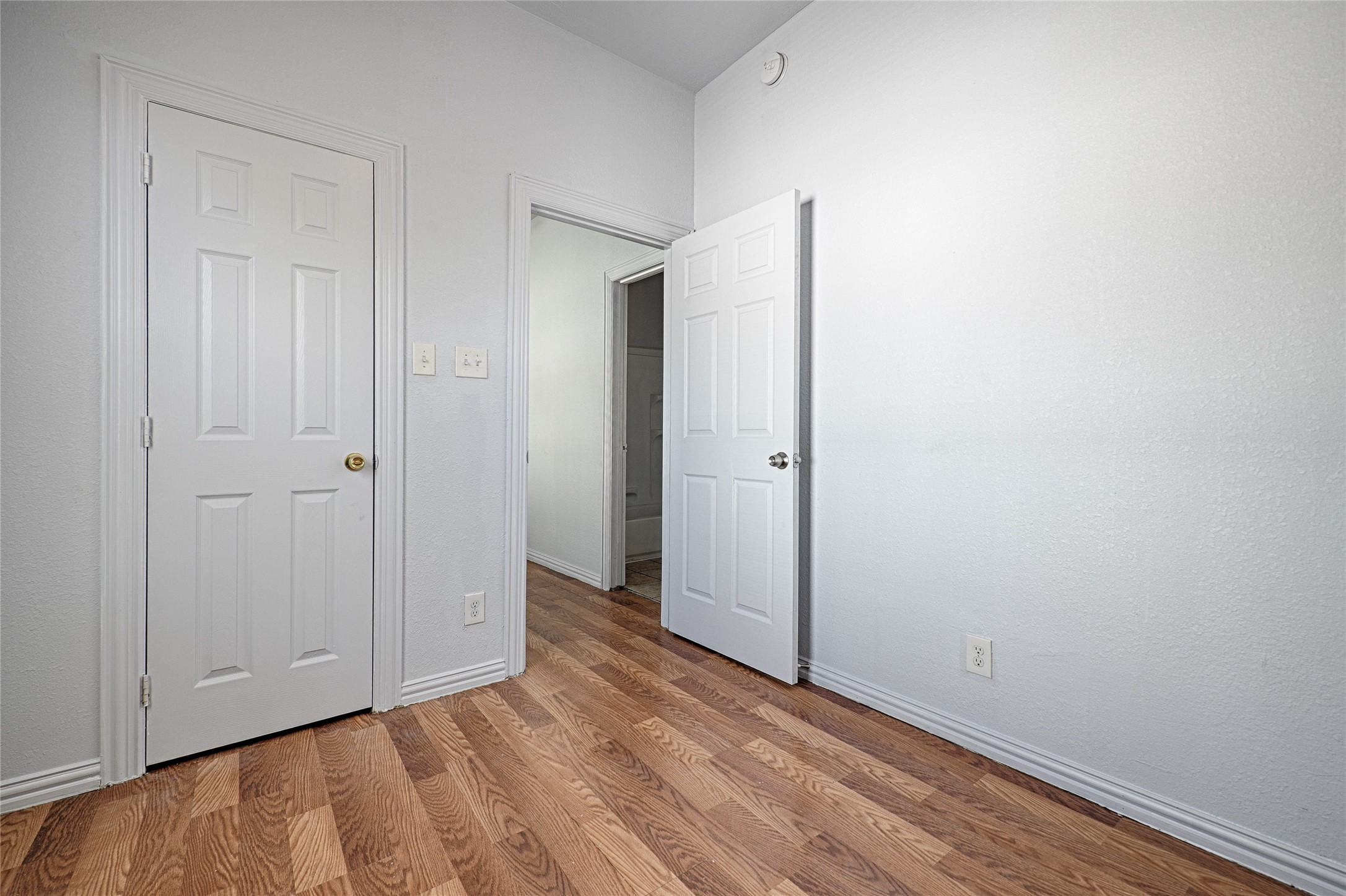3020 South Boulevard 6