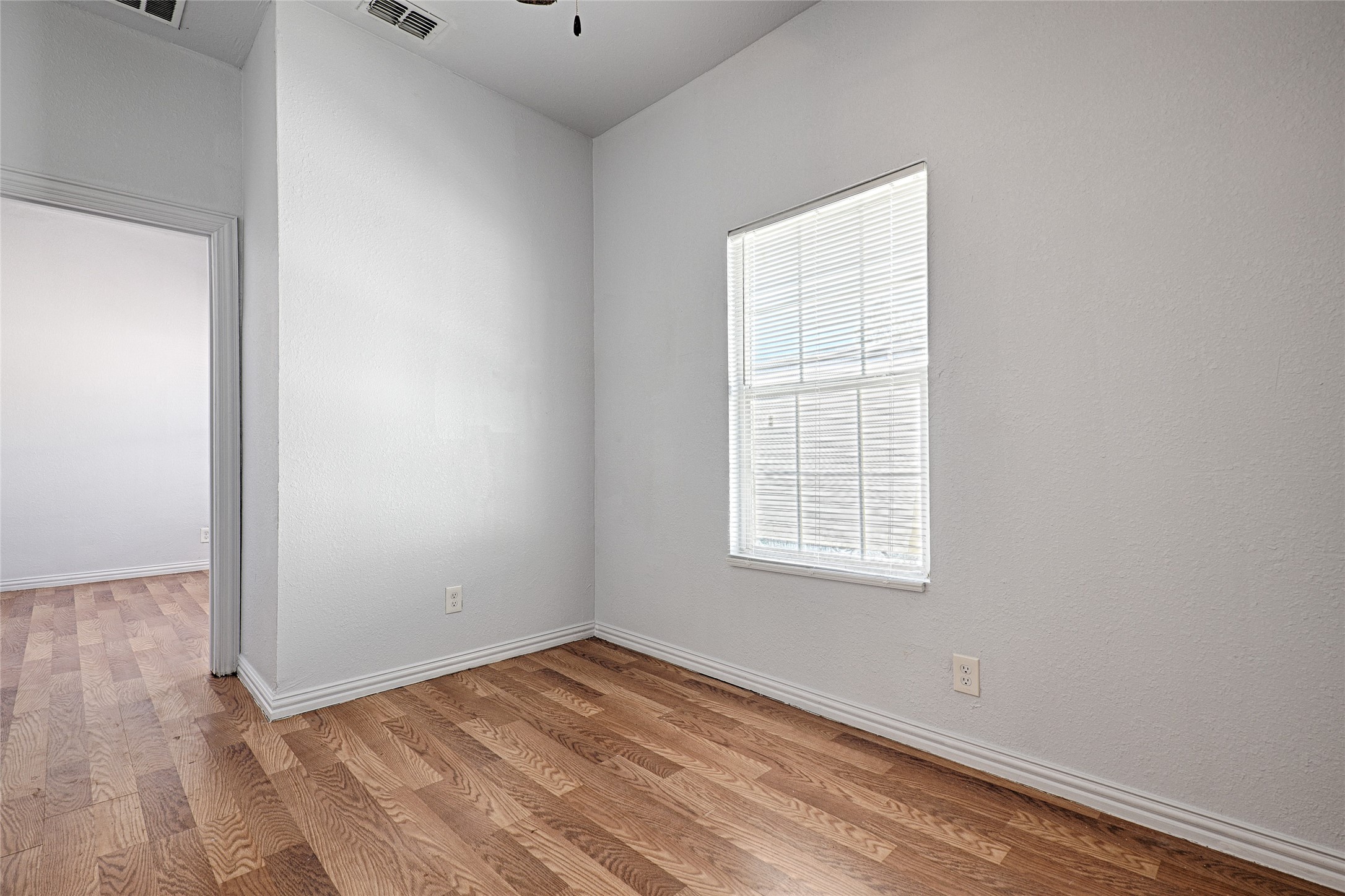3020 South Boulevard 6