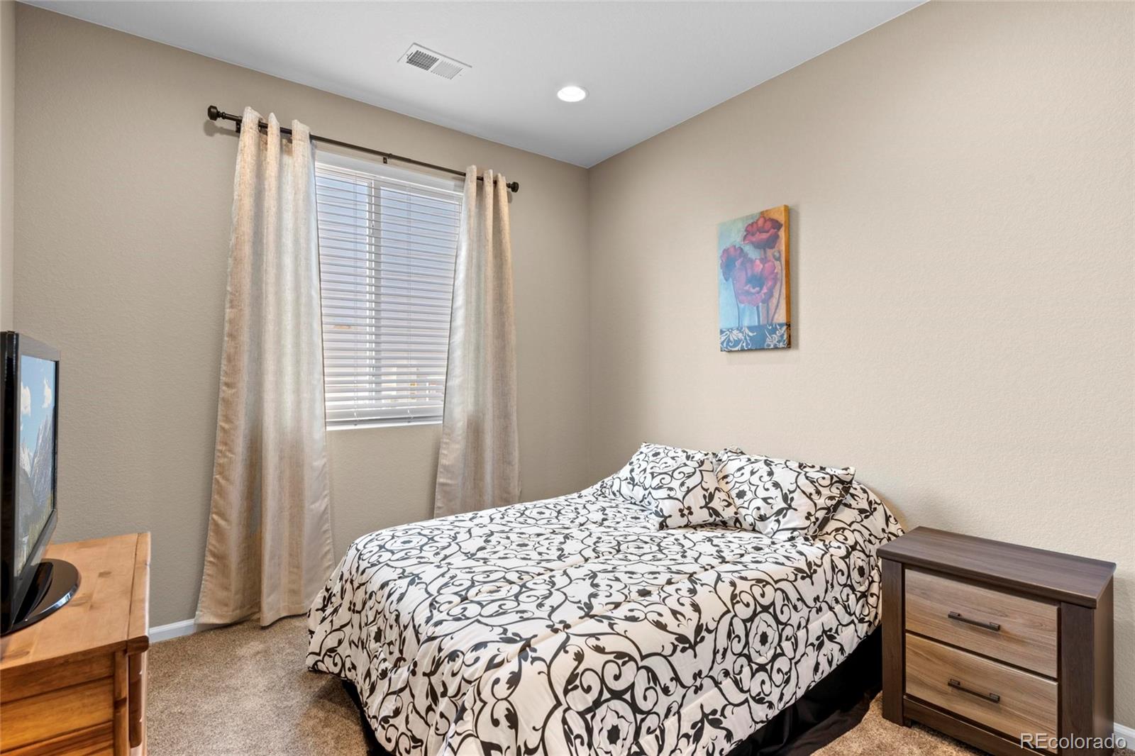 9184 Rio Lado Street