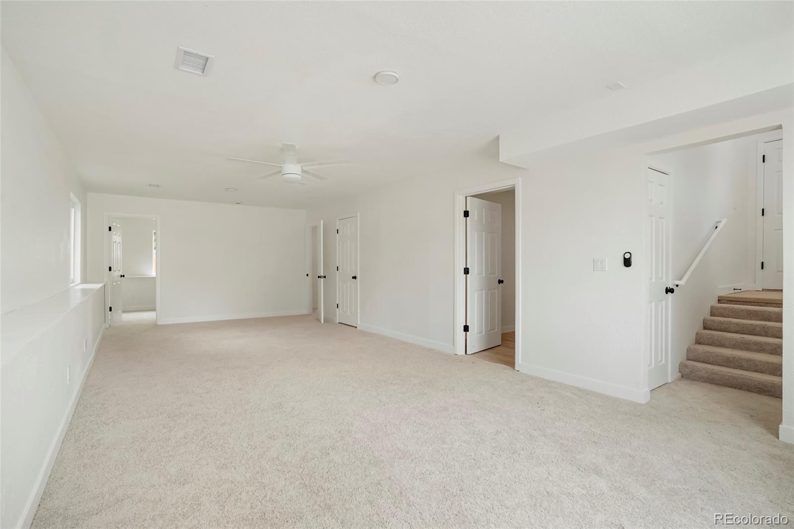 2216 Apple Avenue