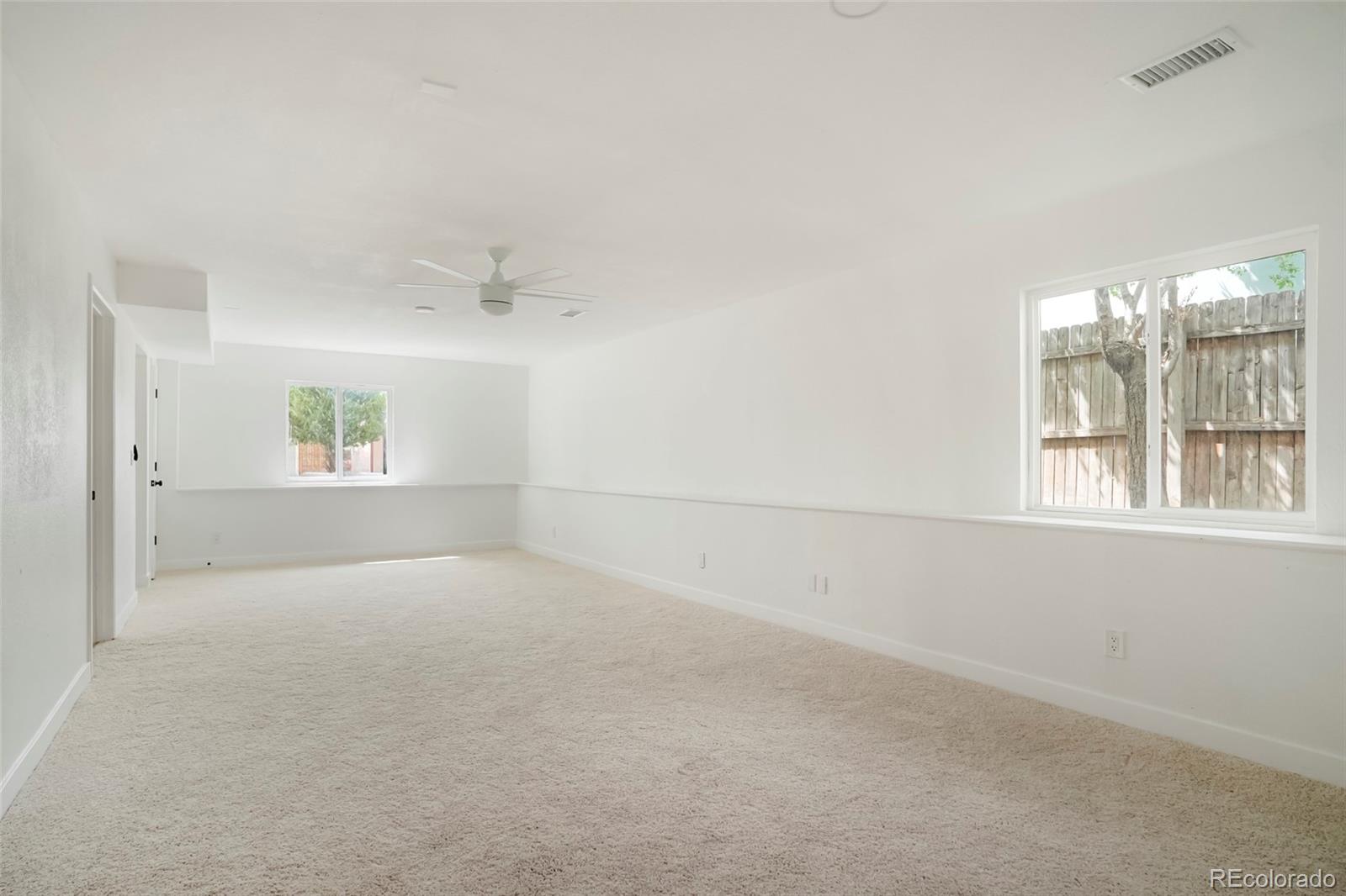 2216 Apple Avenue