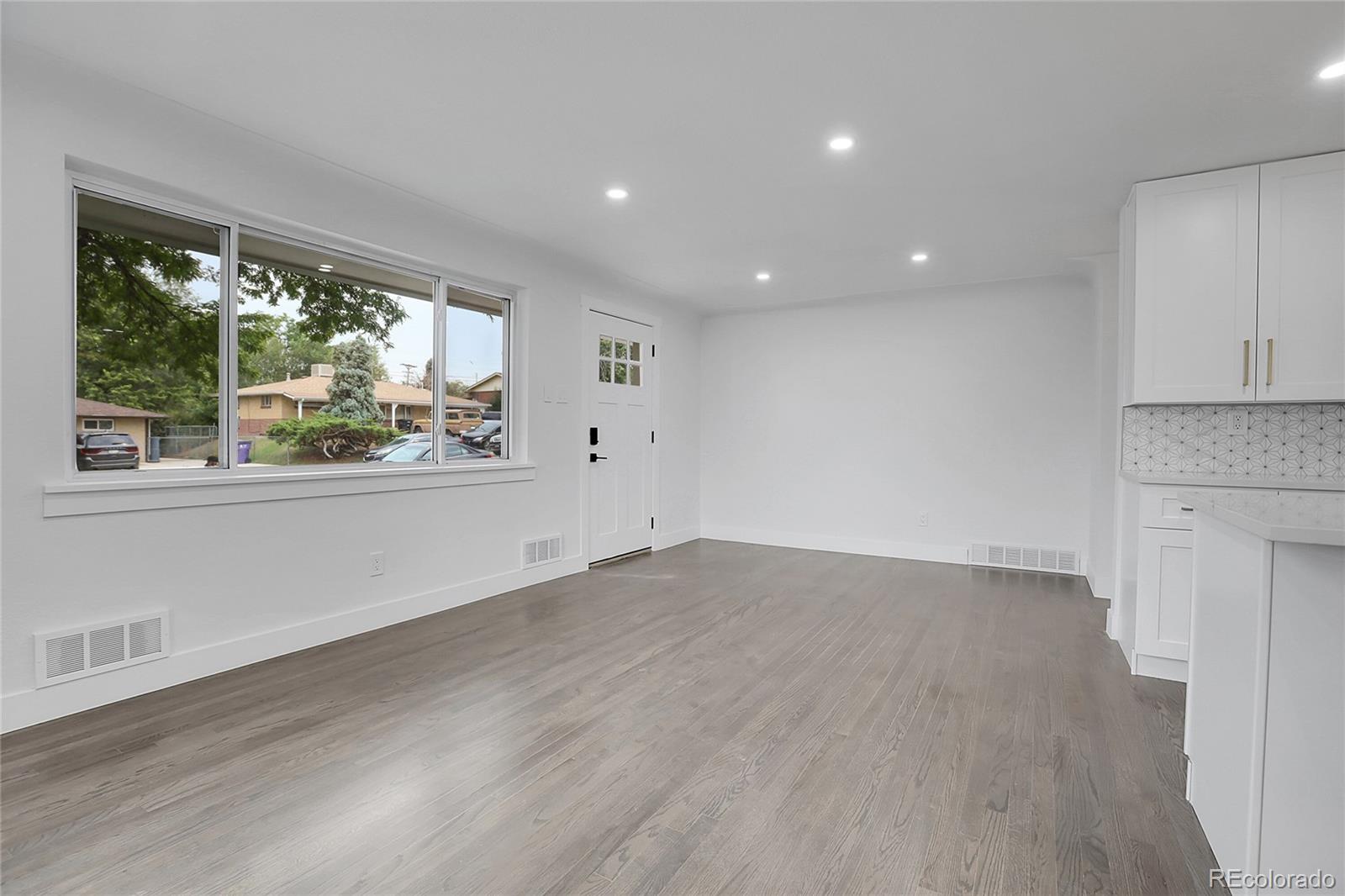 1683 S Alcott Street