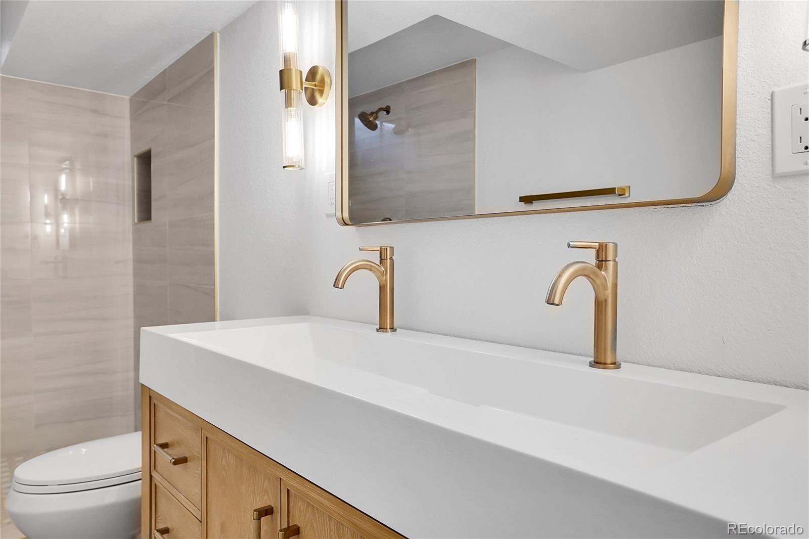 1683 S Alcott Street