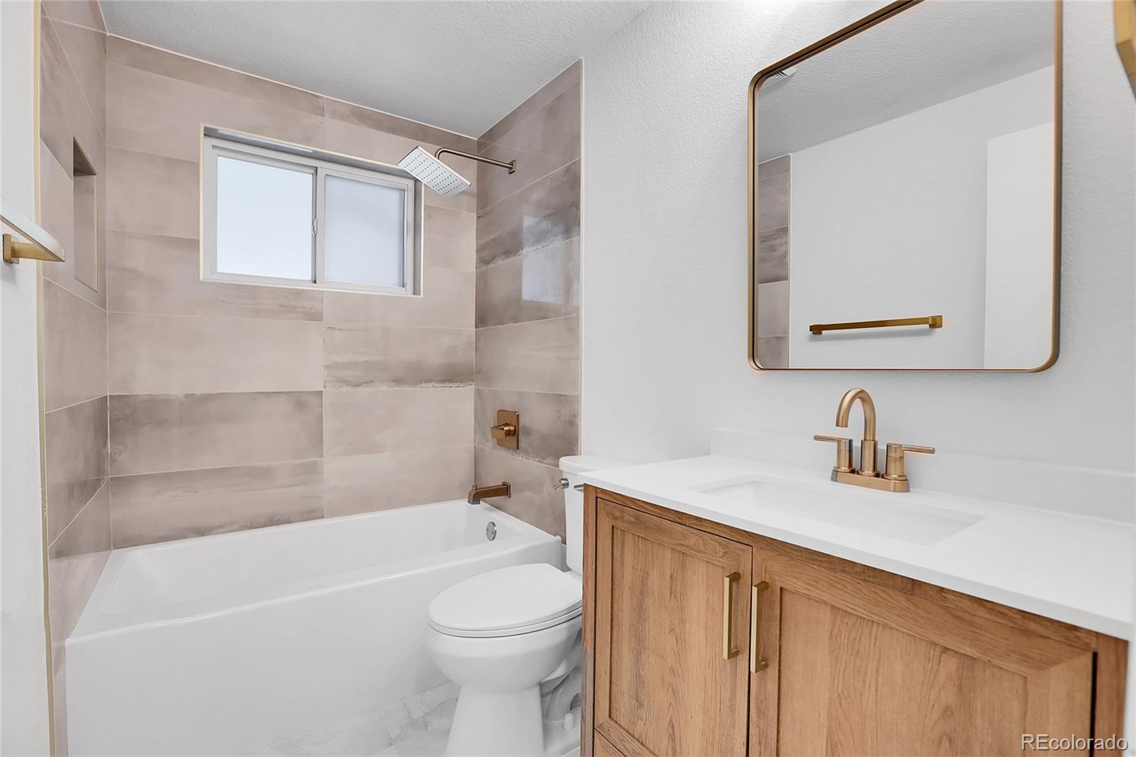 1683 S Alcott Street