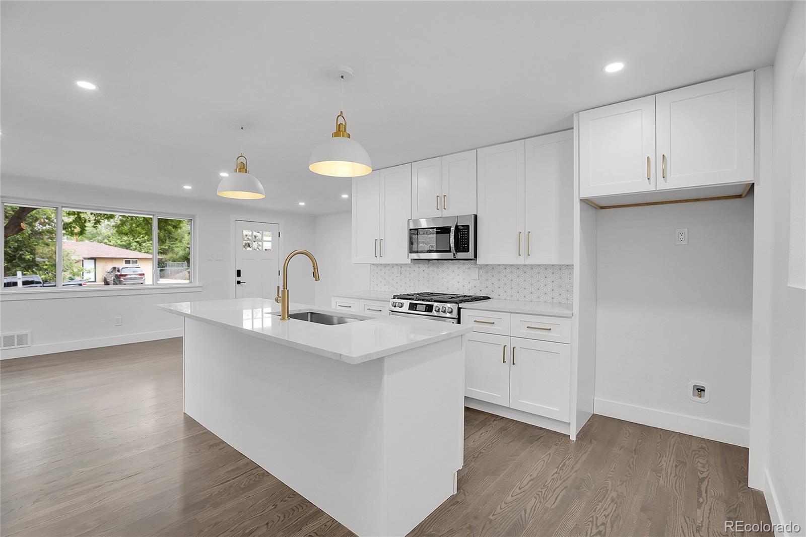 1683 S Alcott Street