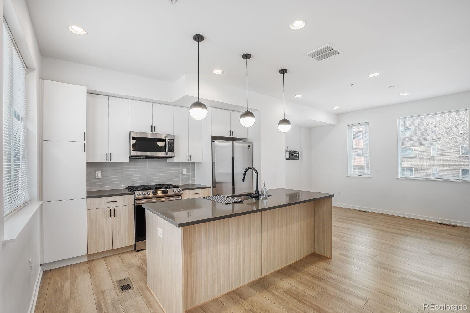 3101 W 47th Avenue Unit: 19