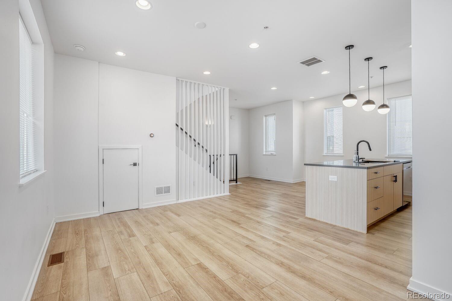 3101 W 47th Avenue Unit: 19