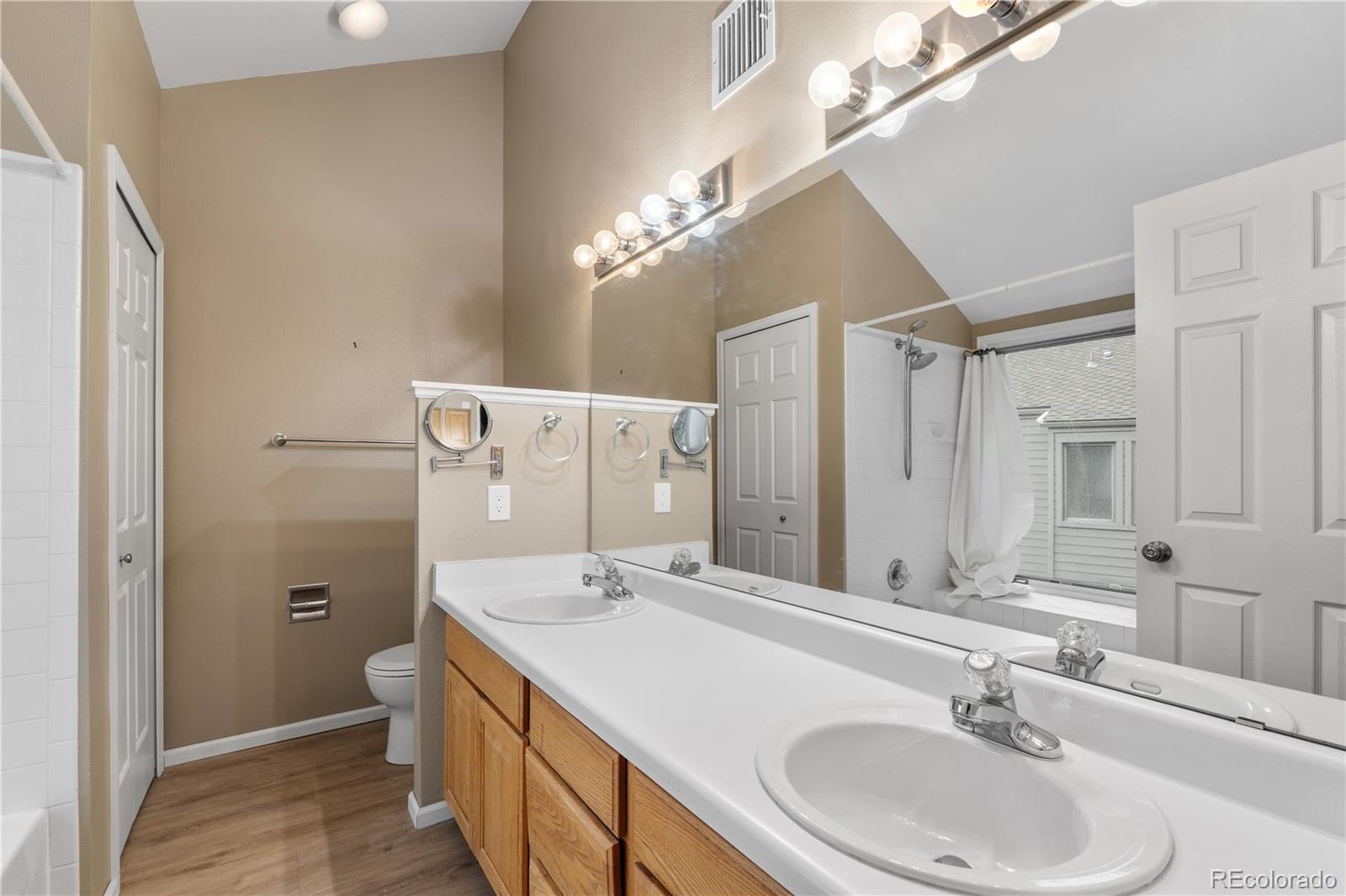 23702 Pondview Place Unit: F