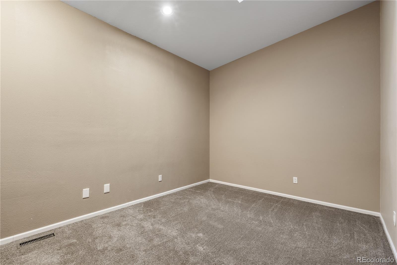 23702 Pondview Place Unit: F