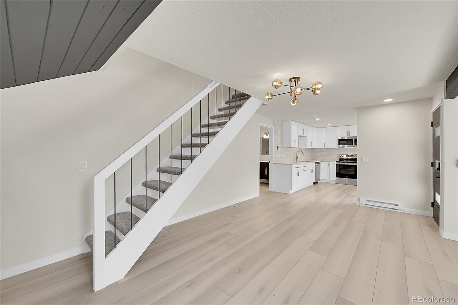 3433 Cripple Creek Square Unit: G16