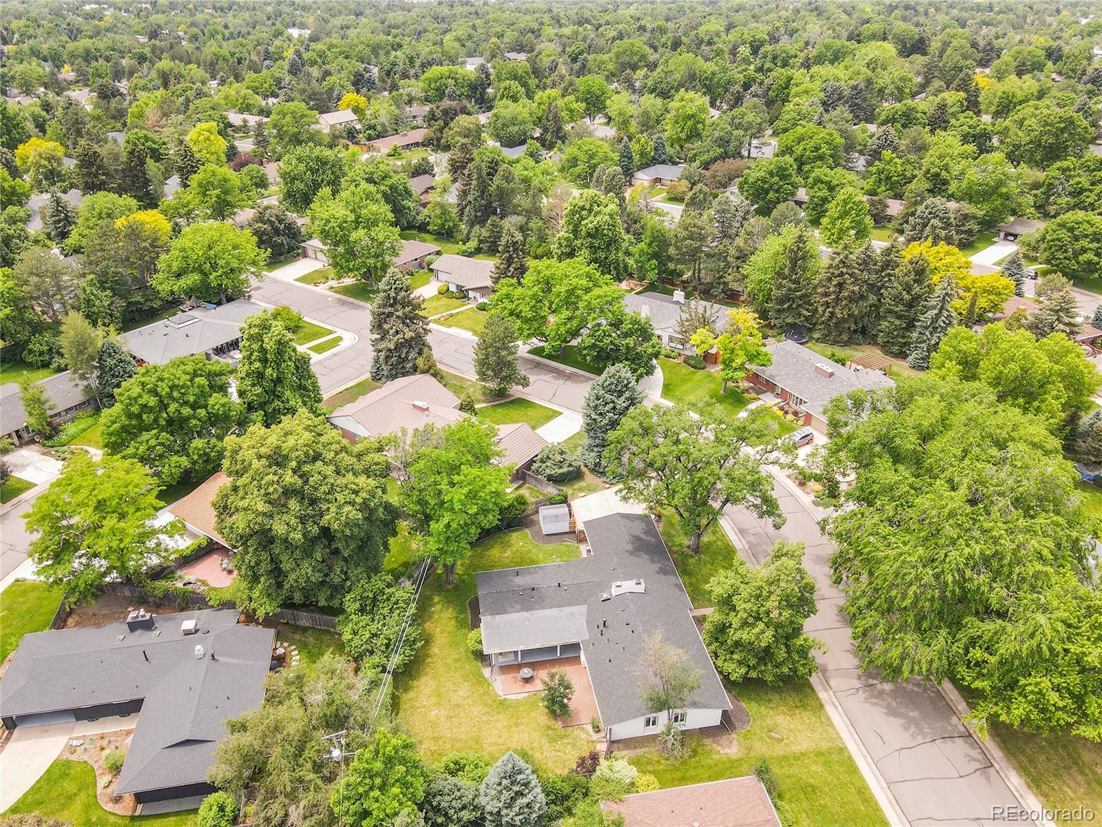 3736 S Hibiscus Way
