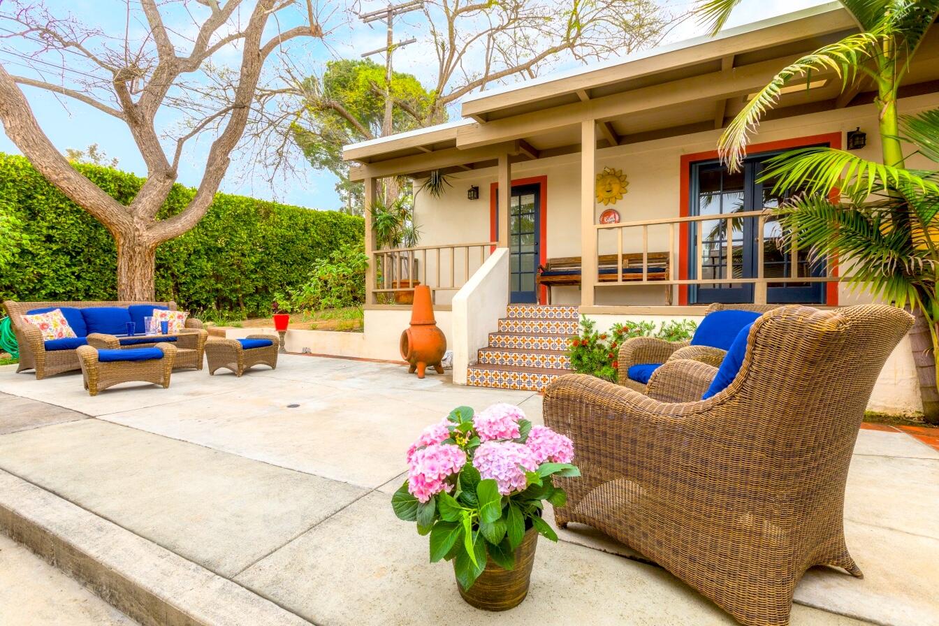 3822 Lincoln Road