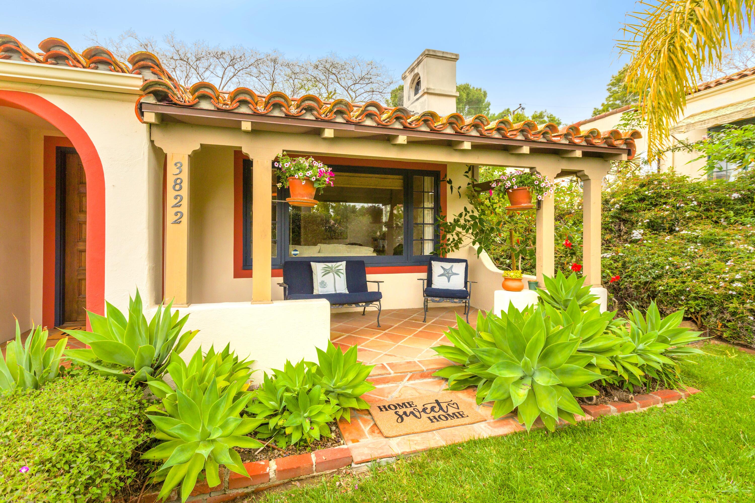 3822 Lincoln Road