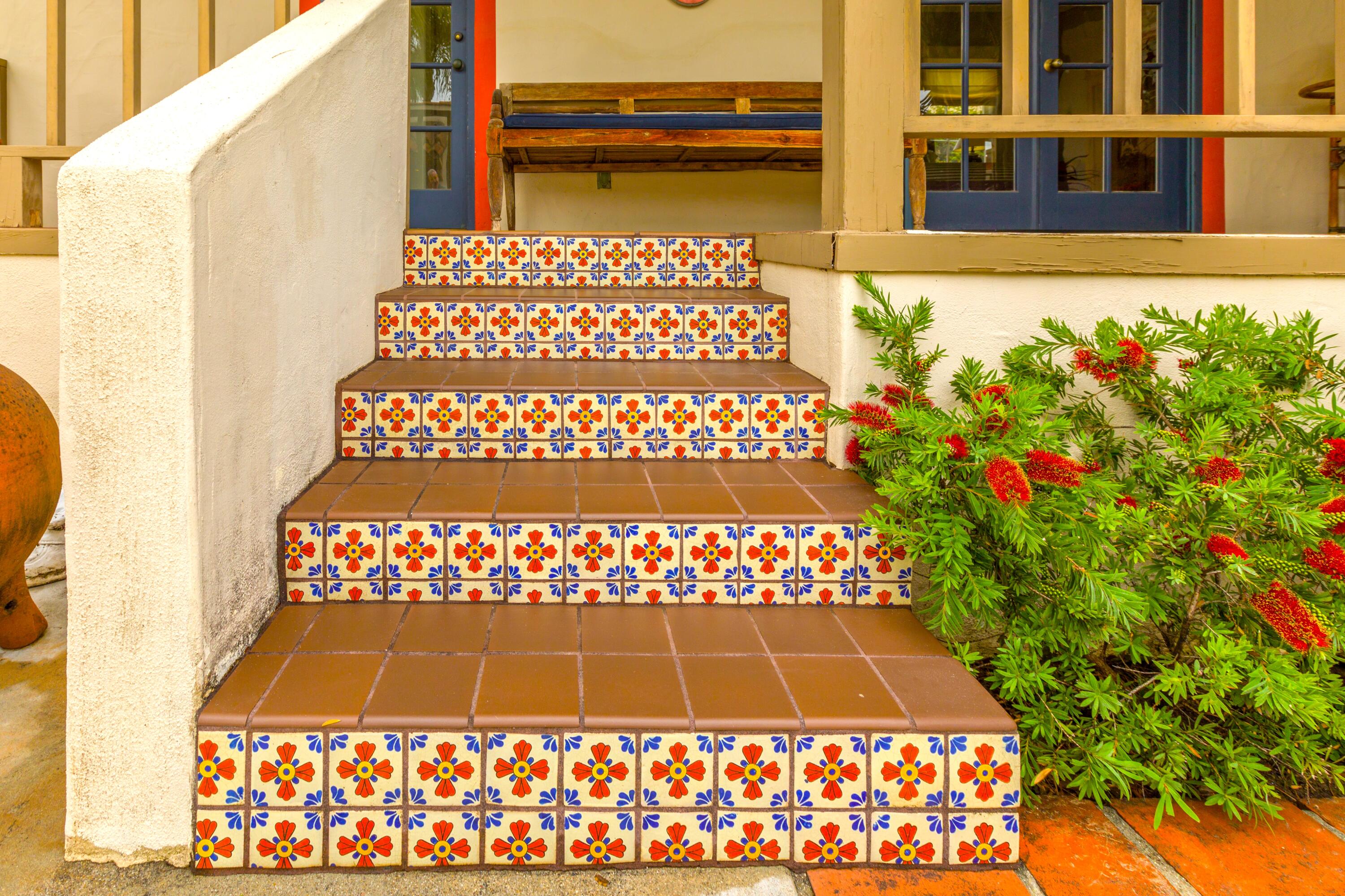 3822 Lincoln Road