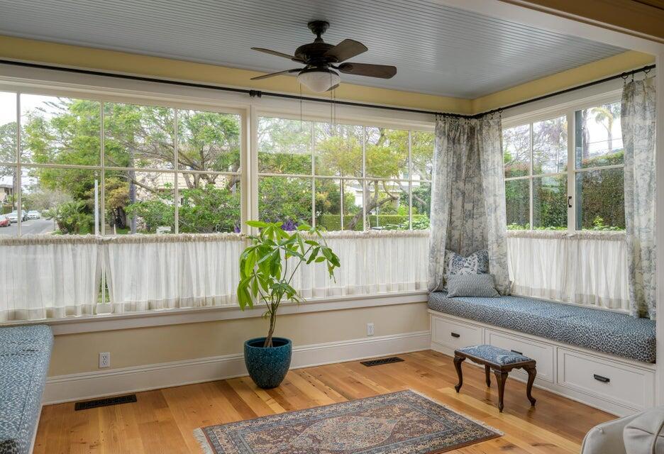 320 E Victoria Street, A