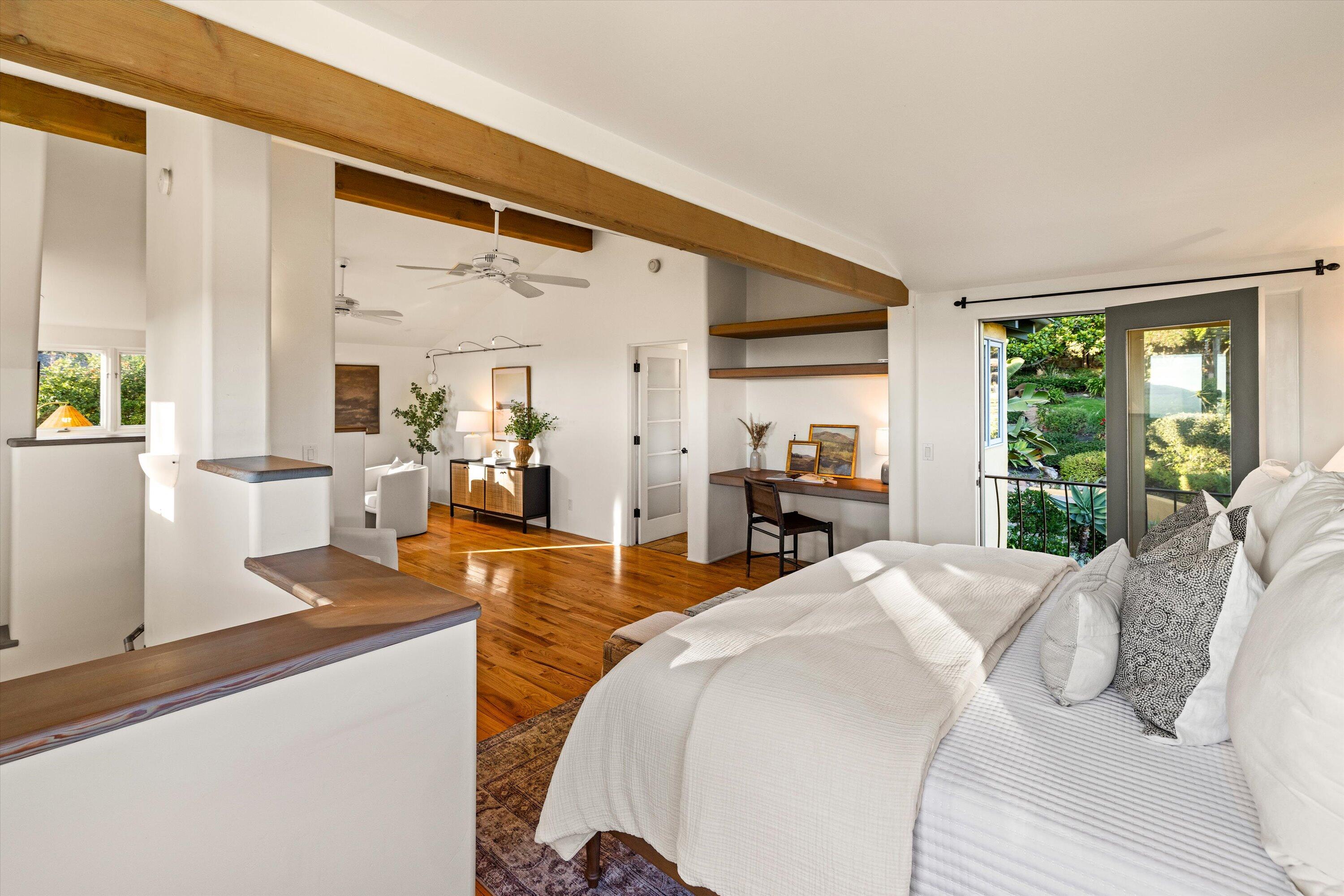 516 Alameda Padre Serra