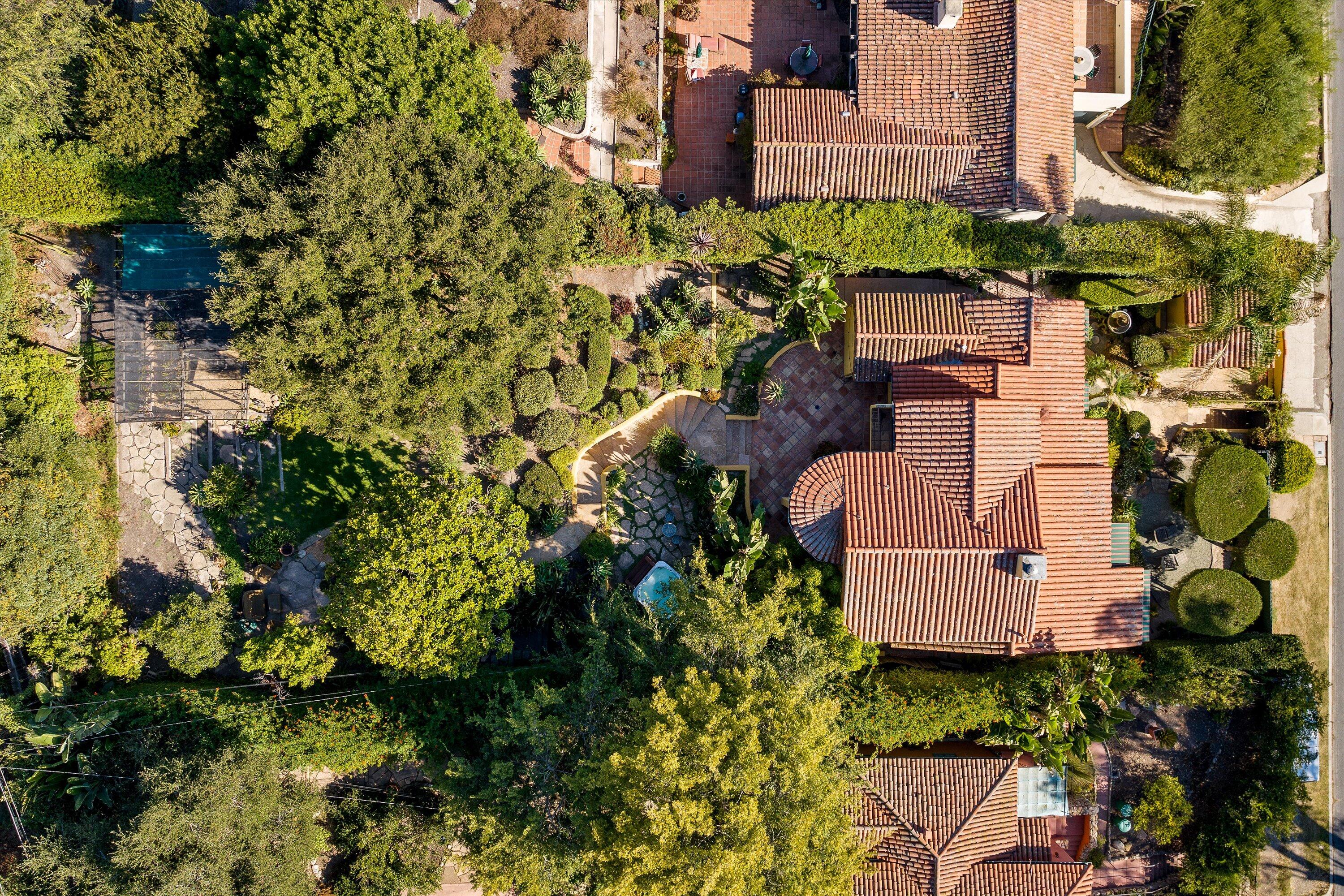 516 Alameda Padre Serra