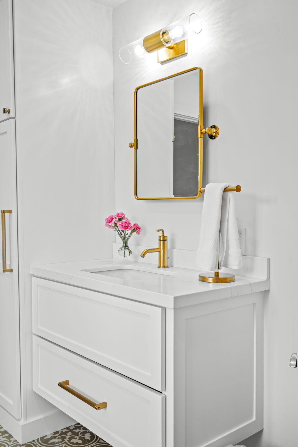 518 E Pedregosa Street