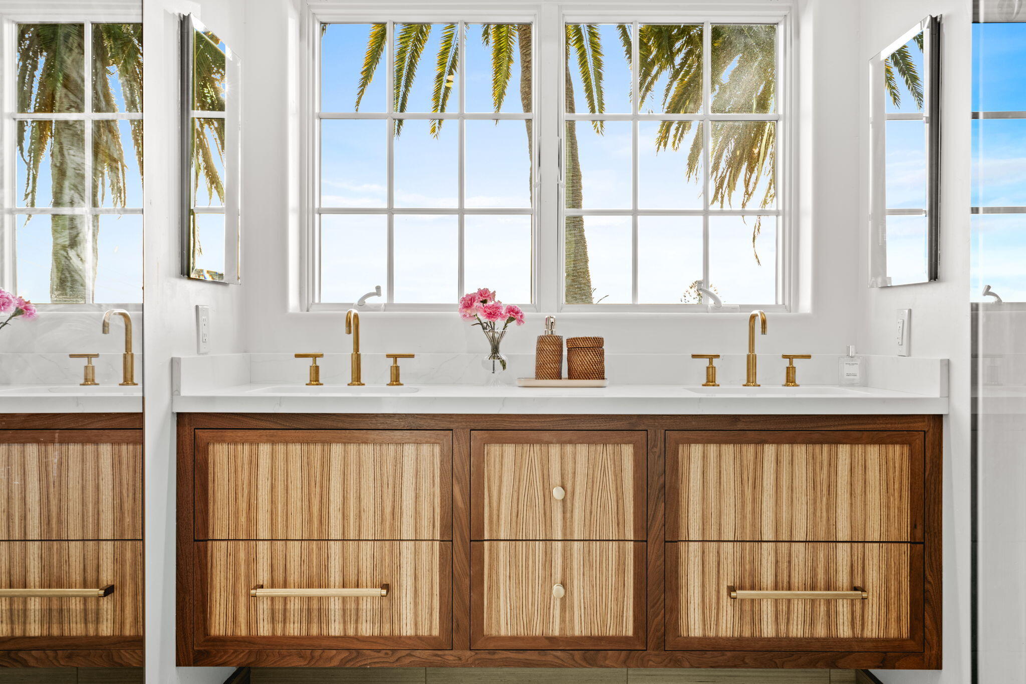 518 E Pedregosa Street