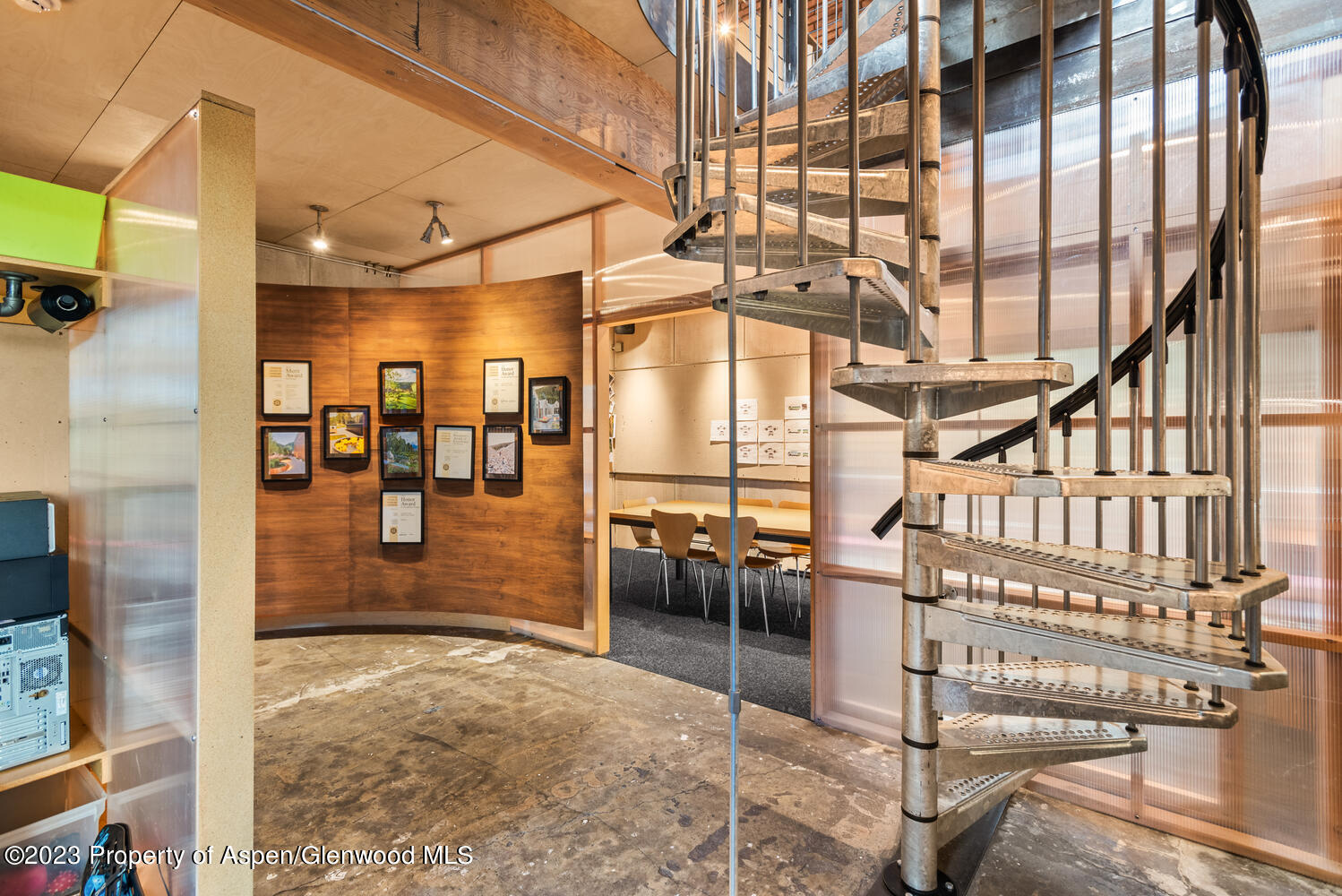 300 S Spring Street Unit: 202 & 302