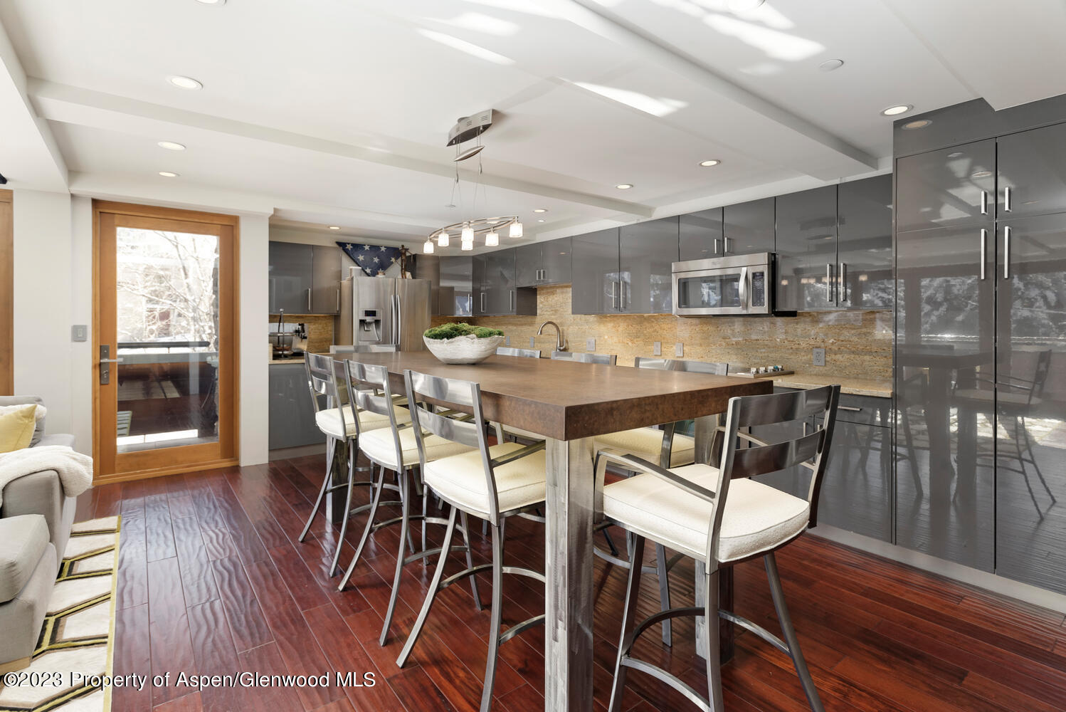 600 E Main Street Unit: 210