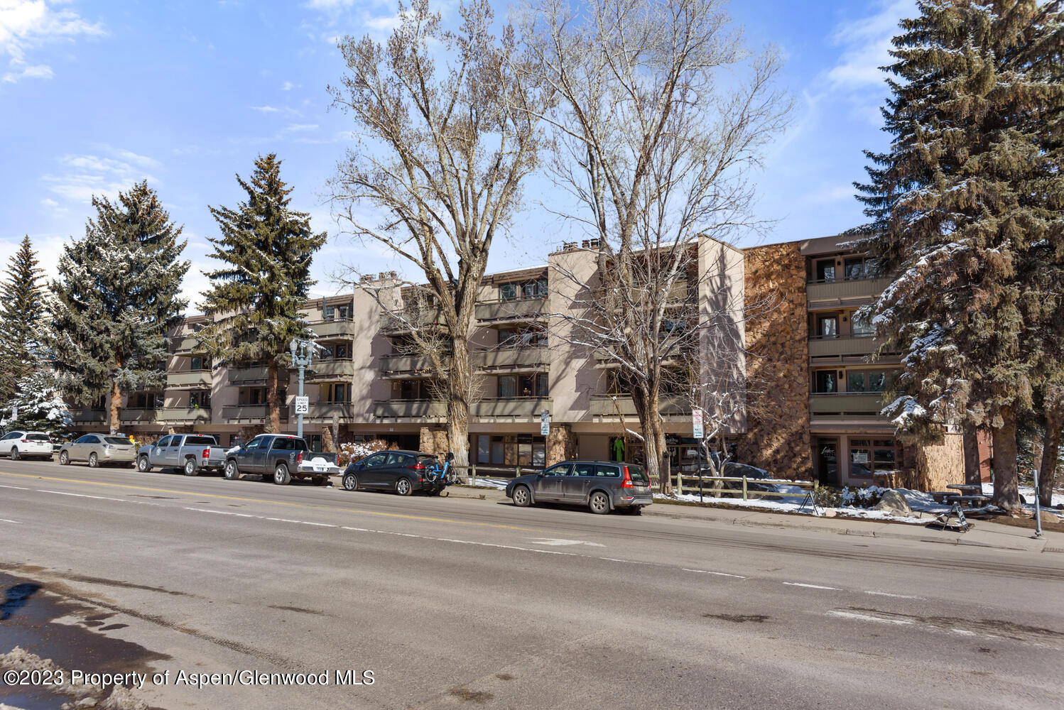 600 E Main Street Unit: 210