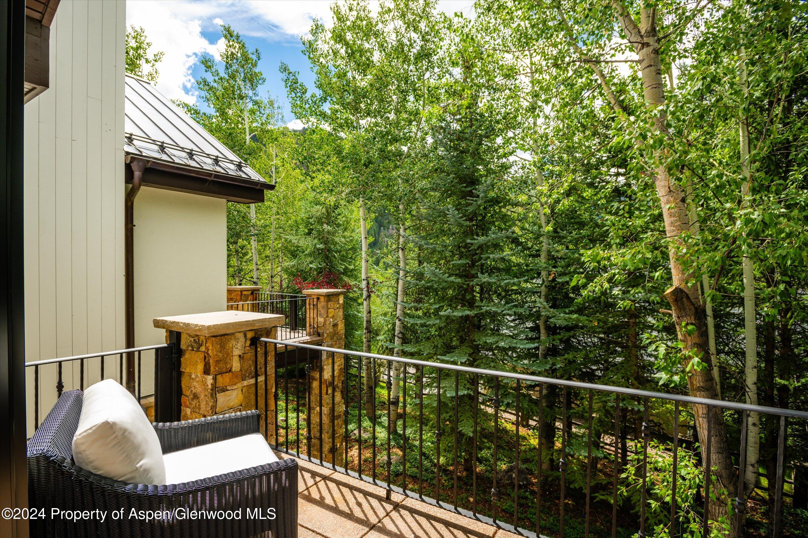 137 Westview Drive
