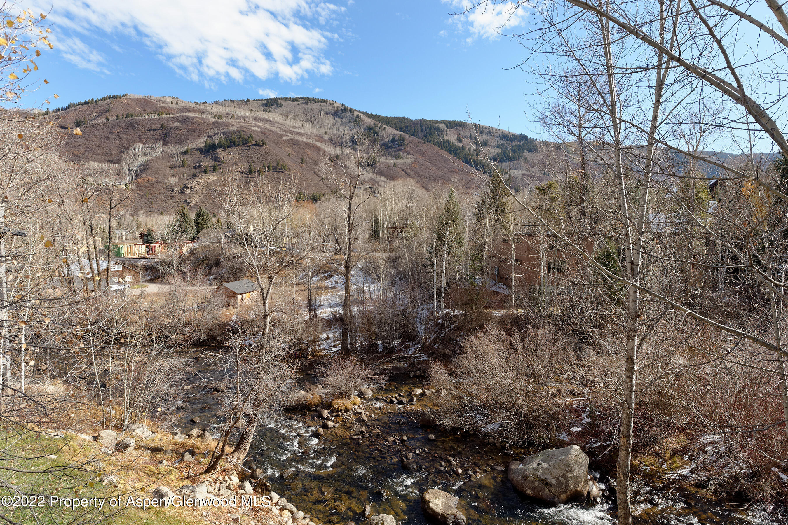 1035 E Durant Avenue, #4