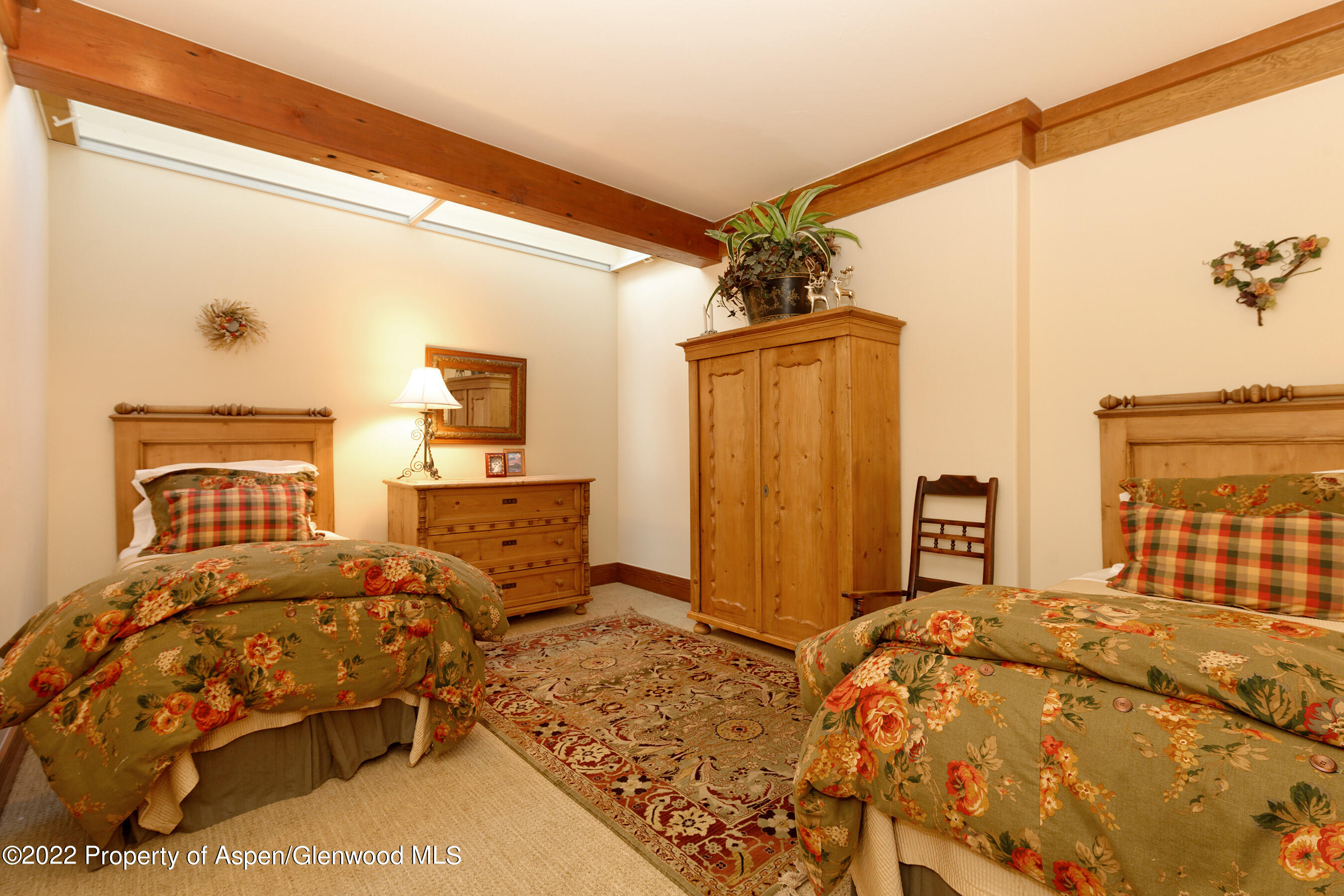 1035 E Durant Avenue, #4