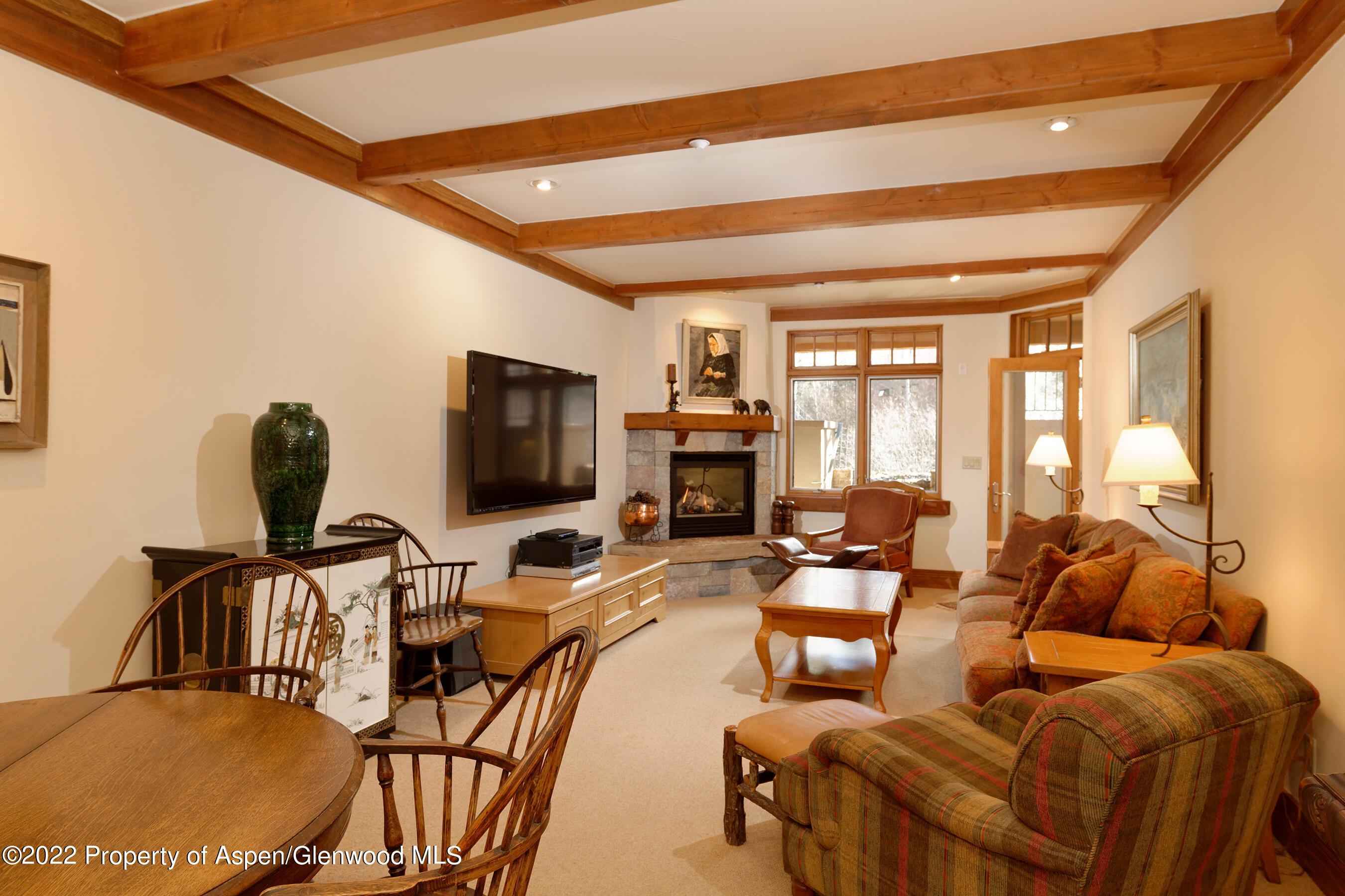 1035 E Durant Avenue, #4