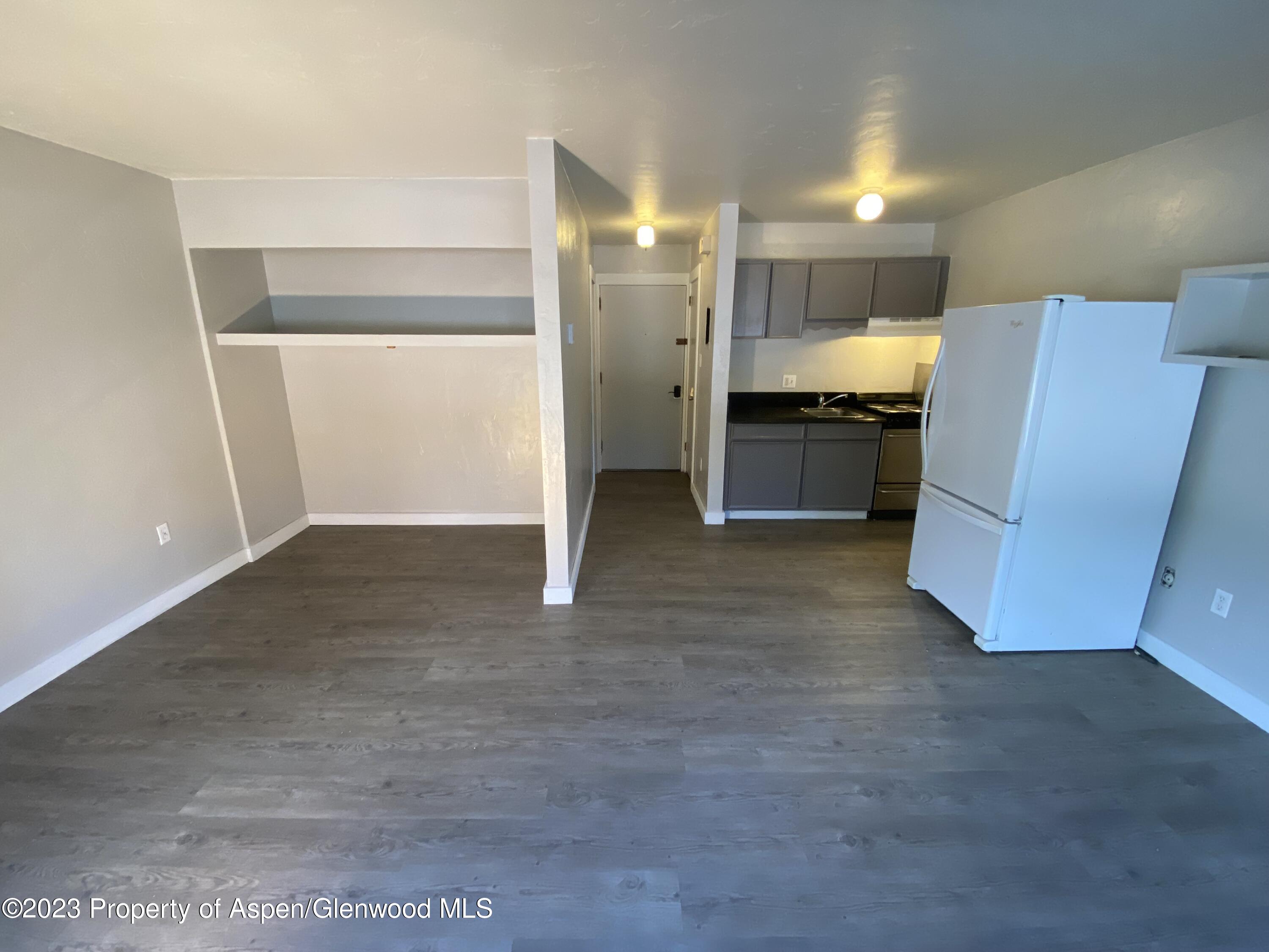 725 E Main Street 106