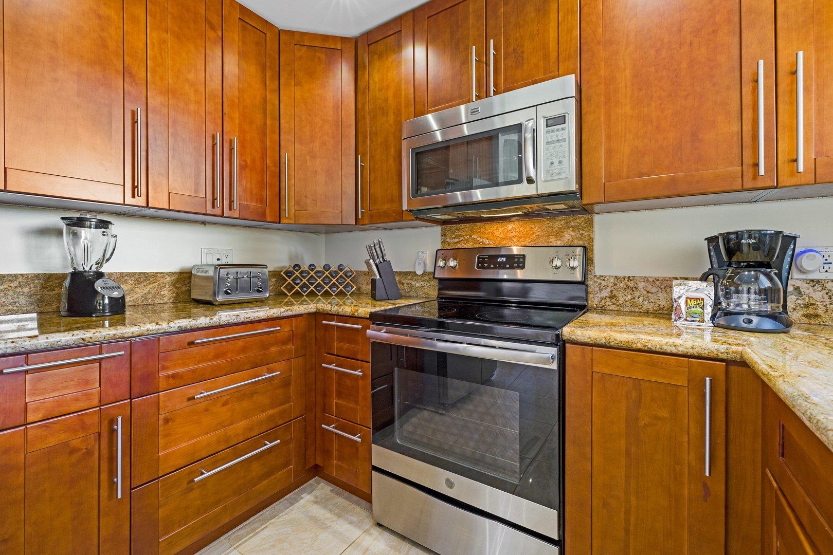 500 KAPALUA Dr Unit: 14T 1-2